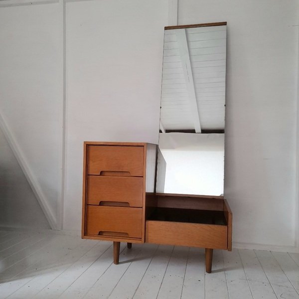 House of Modern Vintage, Mid Century furniture and Accessories,