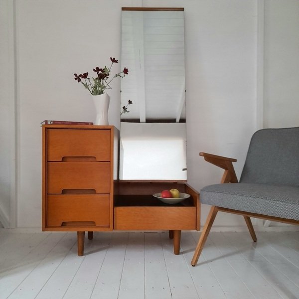 House of Modern Vintage, Mid Century furniture and Accessories,
