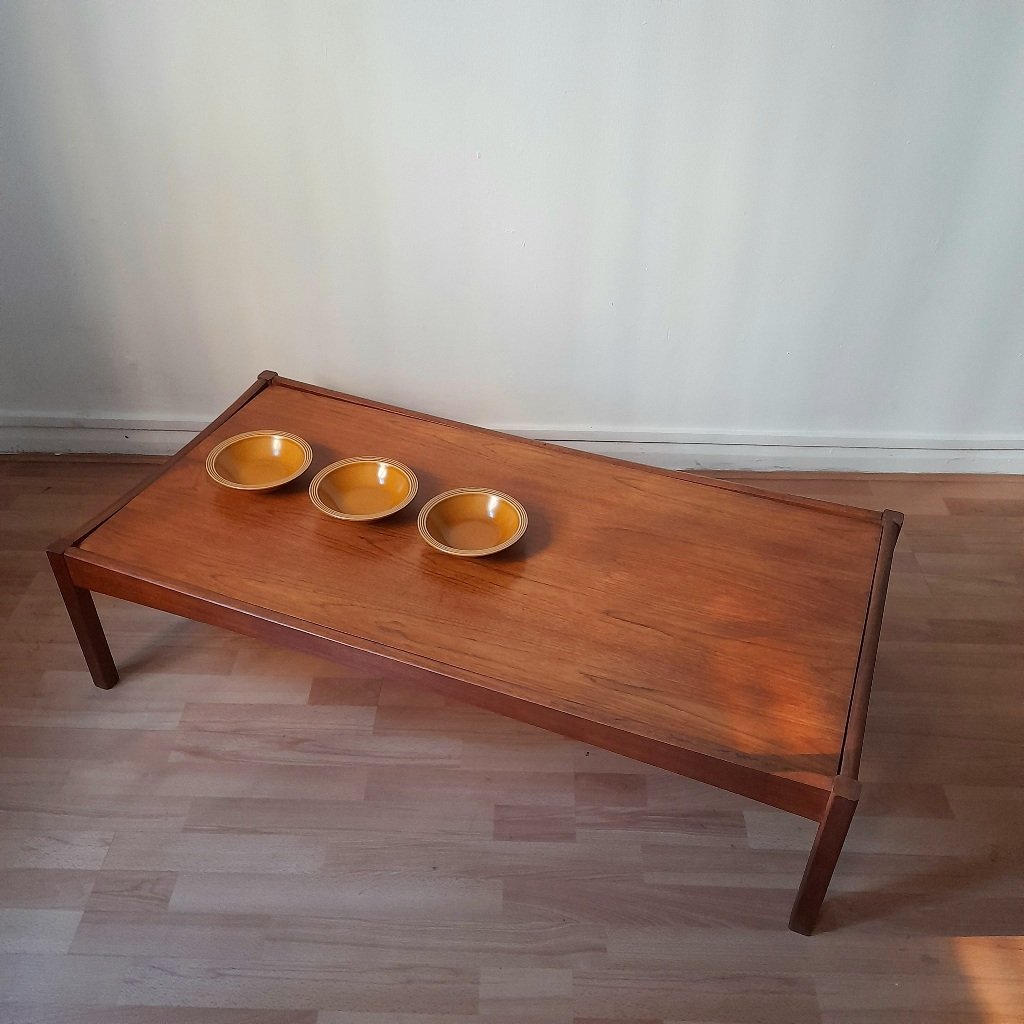 House of Modern Vintage, Mid Century furniture and Accessories,