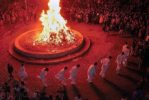 zoroastiran fire ceremony.webp