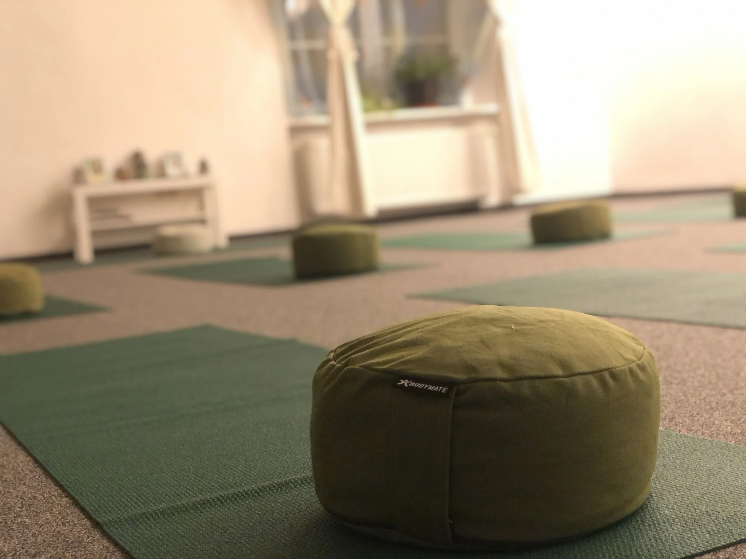 Feetup-Yoga online & vor Ort