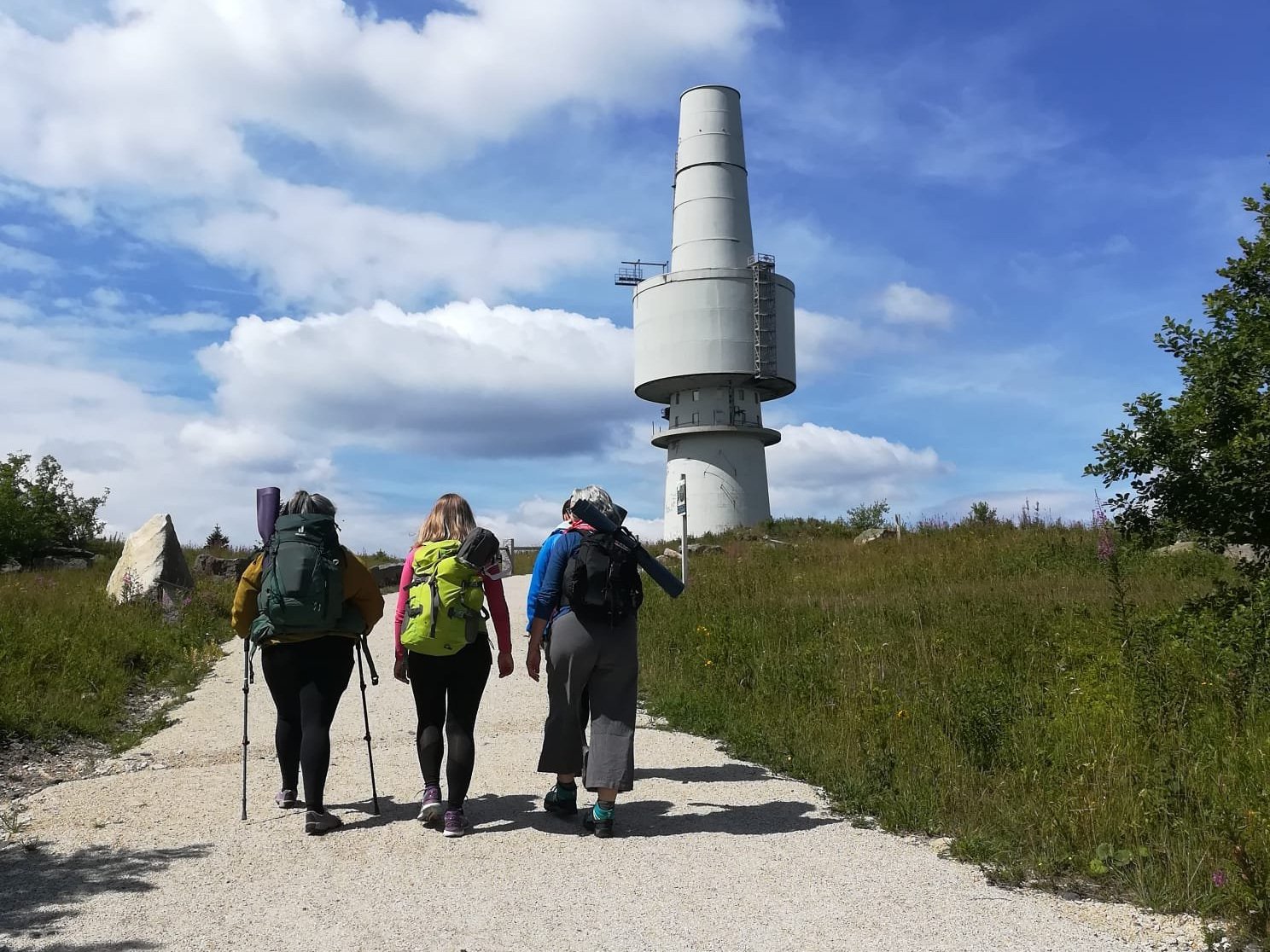 12-Gipfel-Tour Etappe 4: Nußhardt & Schneeberg