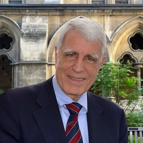 Ahrold Headshot for AmCath.jpeg