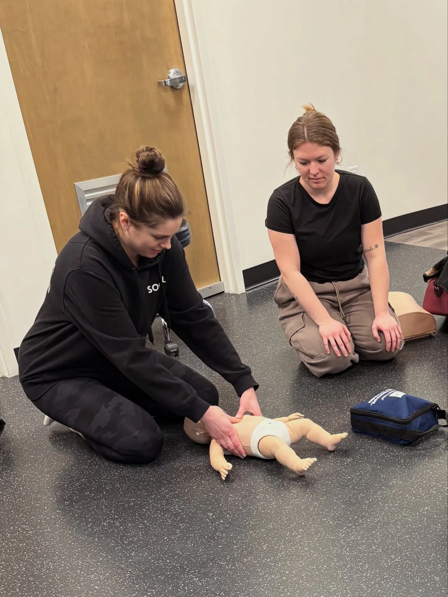 We had some fun this weekend brushing up our First Aid and CPR skills at CHG 🏥

Big thanks to Amanda for another awesome session! 😊

#uptownsj #chiro #physio #massage #wellness