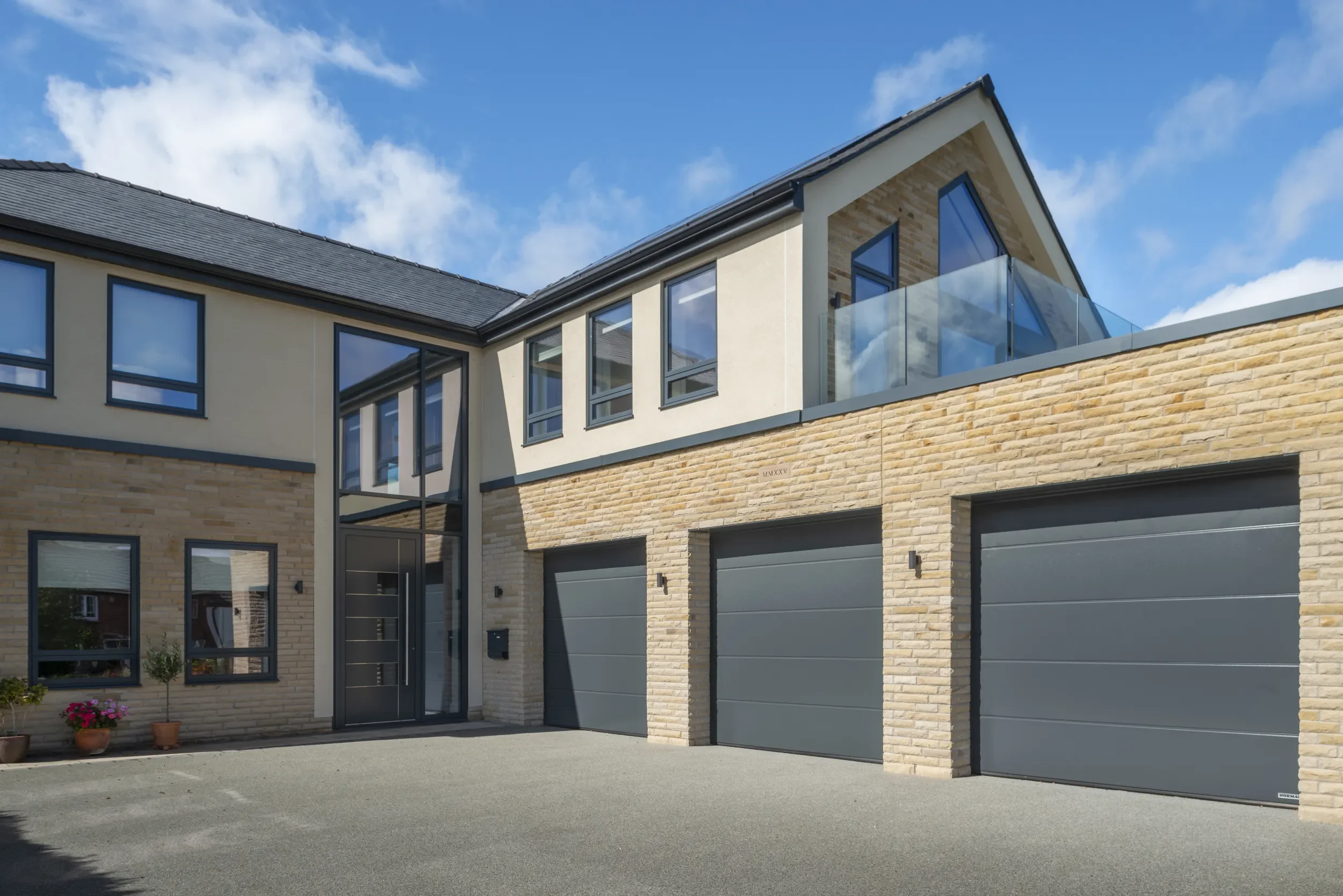 Triple Garage New build / Self-build Home Nottinghamshire Built