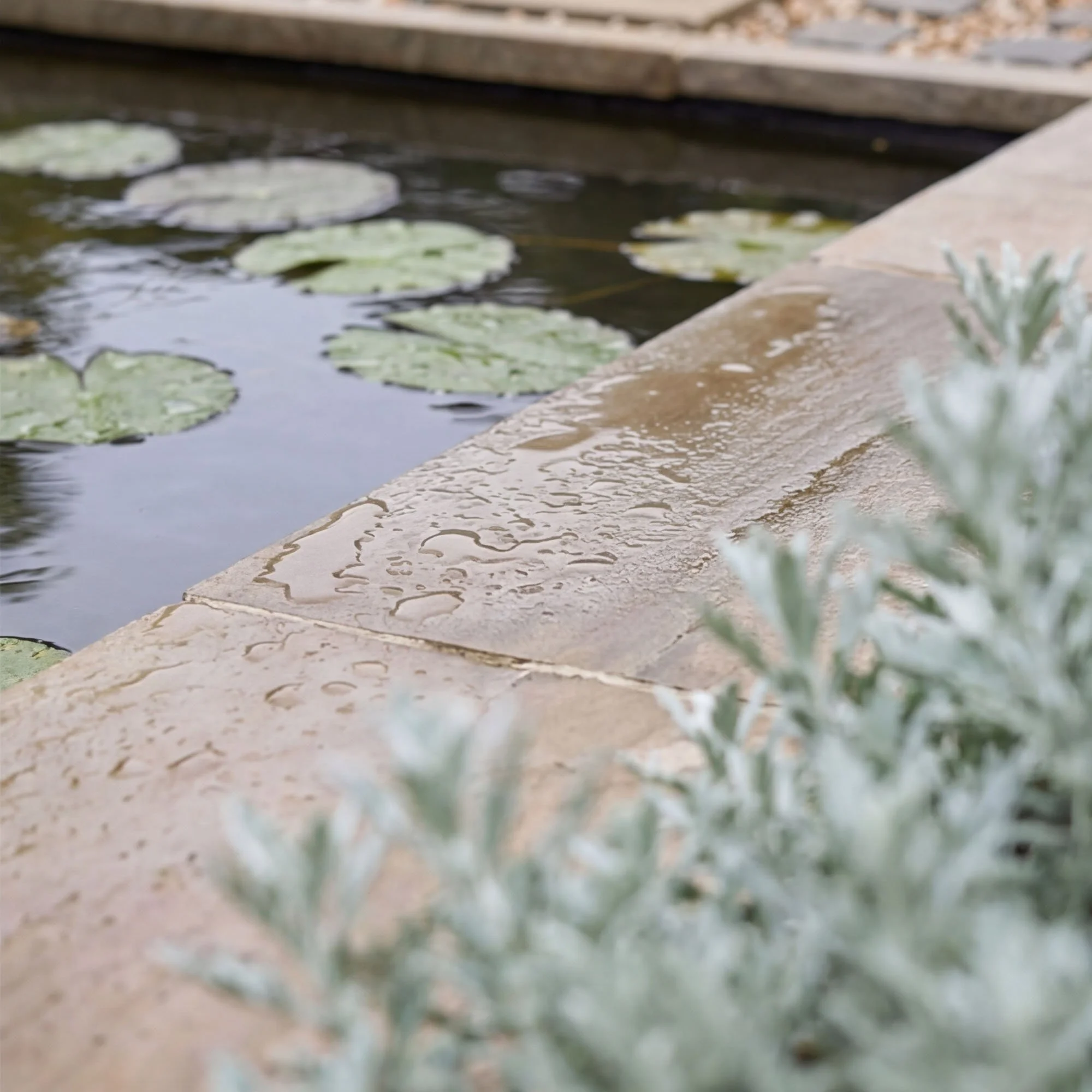 THE-New-Hampton-New-Build-House-DETAILS-ALL-SQ-_0018_Layer 9.jpg