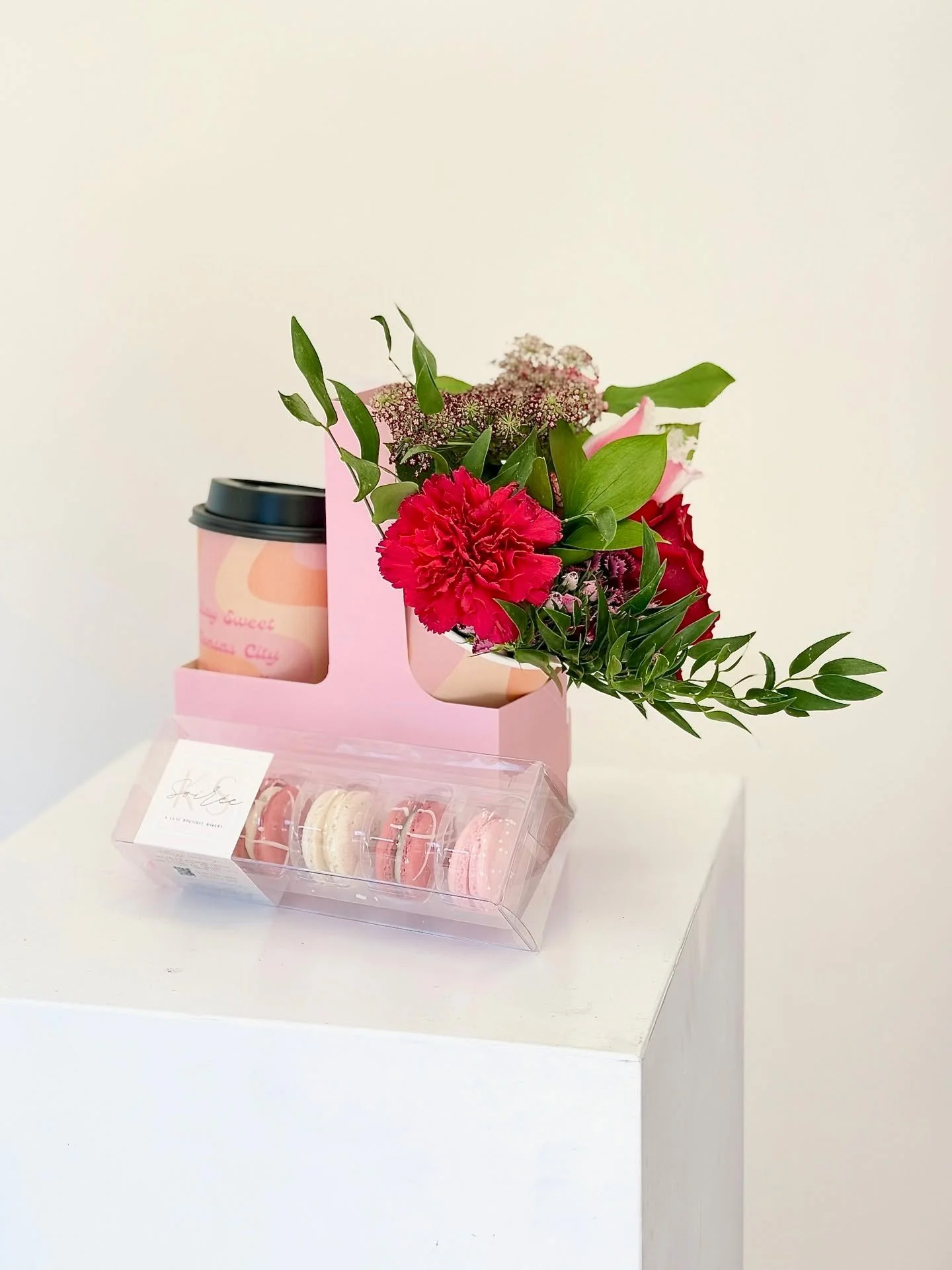 VALENTINE&rsquo;S COFFEE + BLOOMS BUNDLES ARE BACK!

The sweetest collaboration ever&hellip; Kate Smith Soir&eacute;e x Blush &amp; Blossoms Co is back at it again for Valentine's this year! We sold over 100 of these bundles last year so this year we