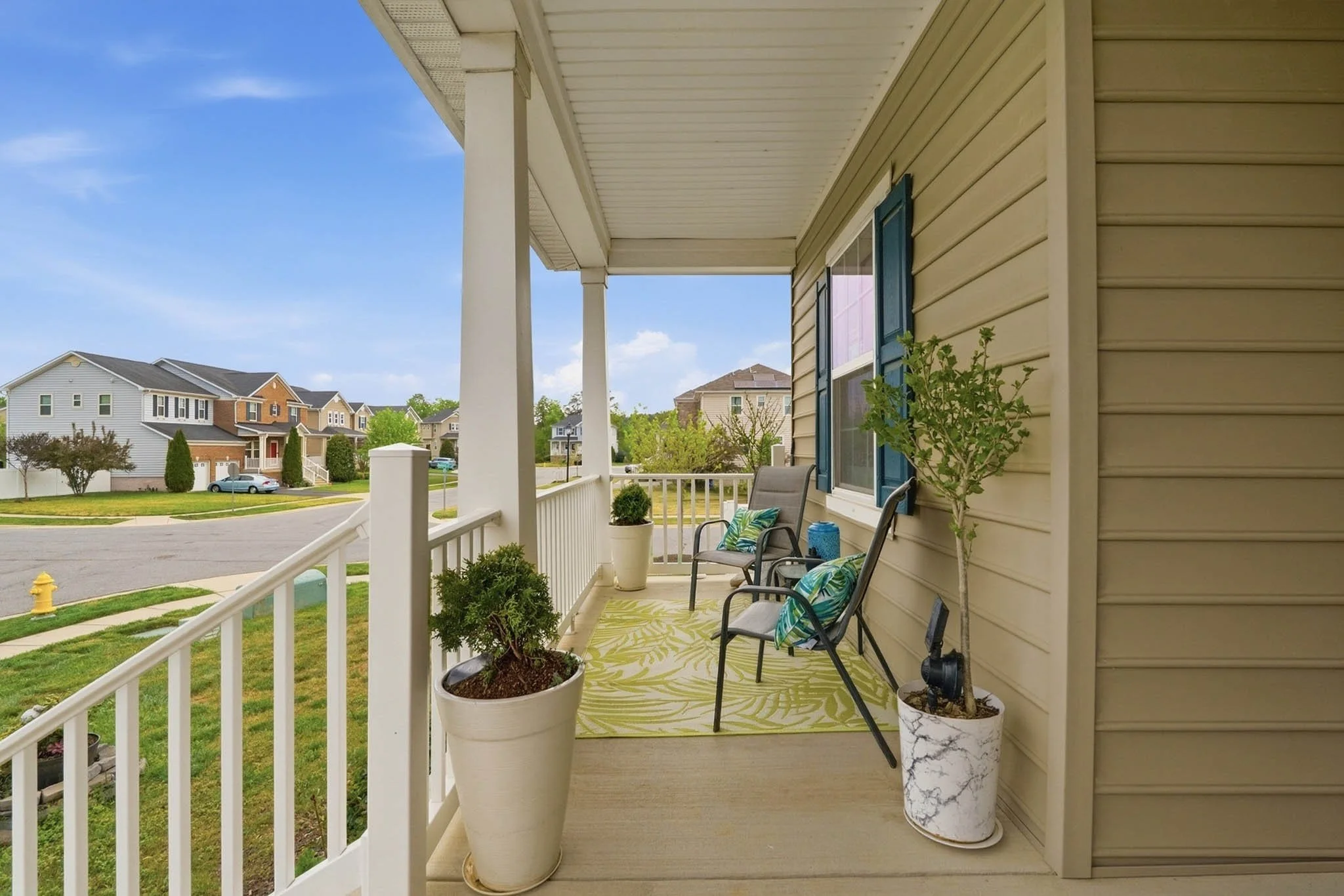 -9850 Mannhiem Ln Waldorf MD251-.jpg