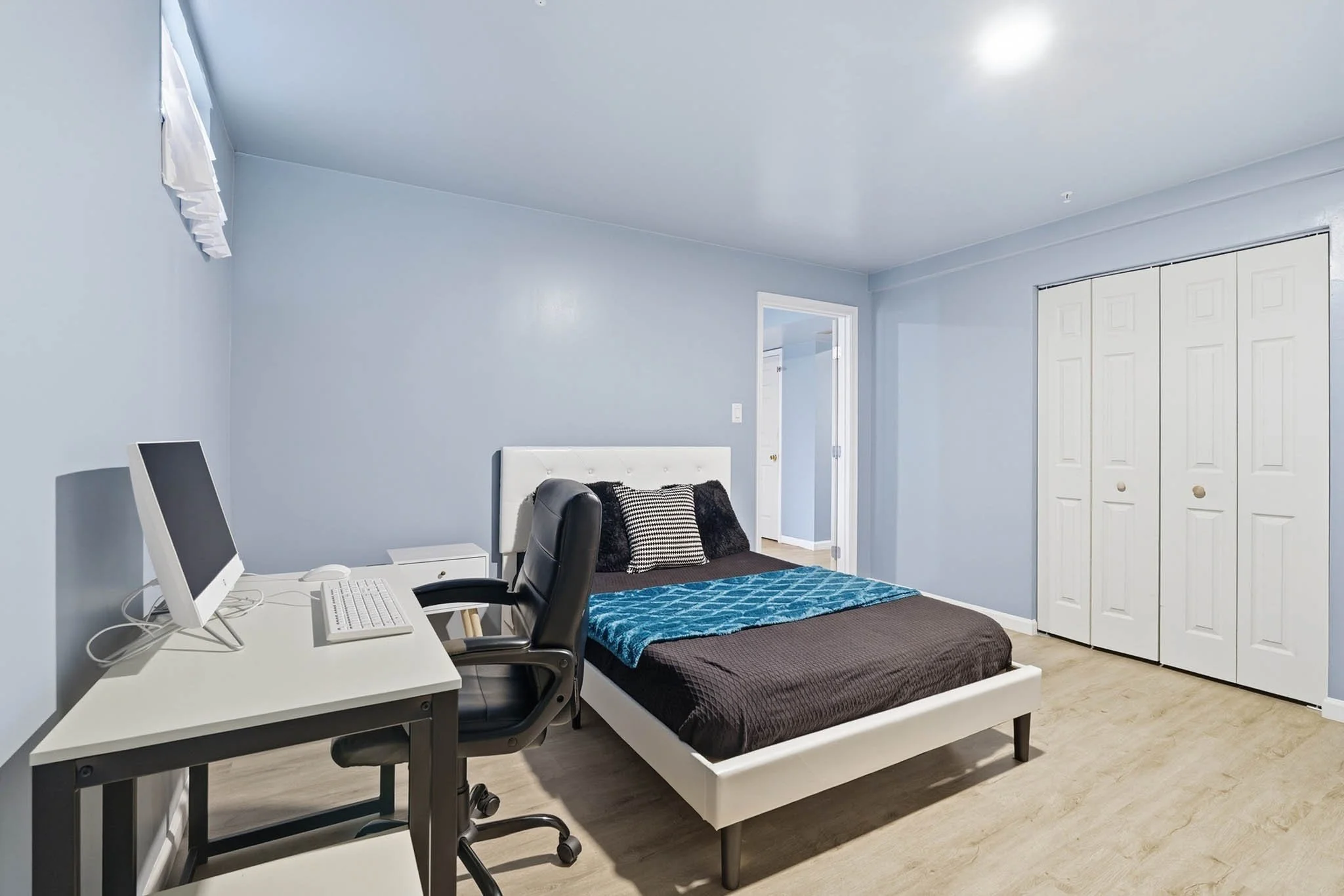 -9850 Mannhiem Ln Waldorf MD91-.jpg