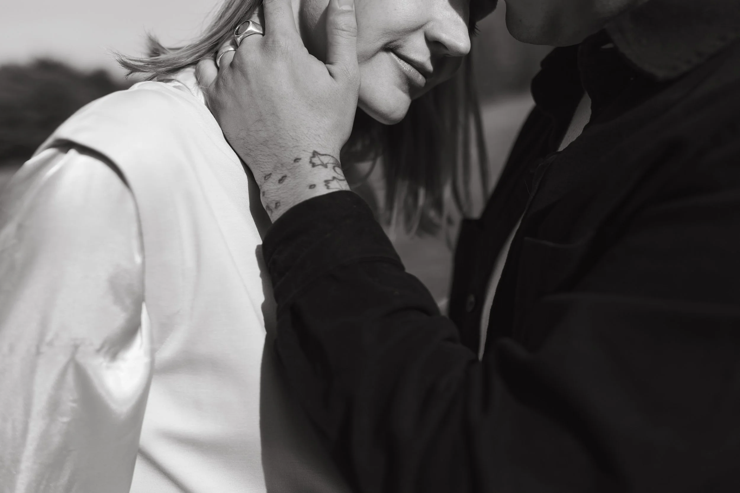 Kat + Nate _ Loose Park-49.jpg
