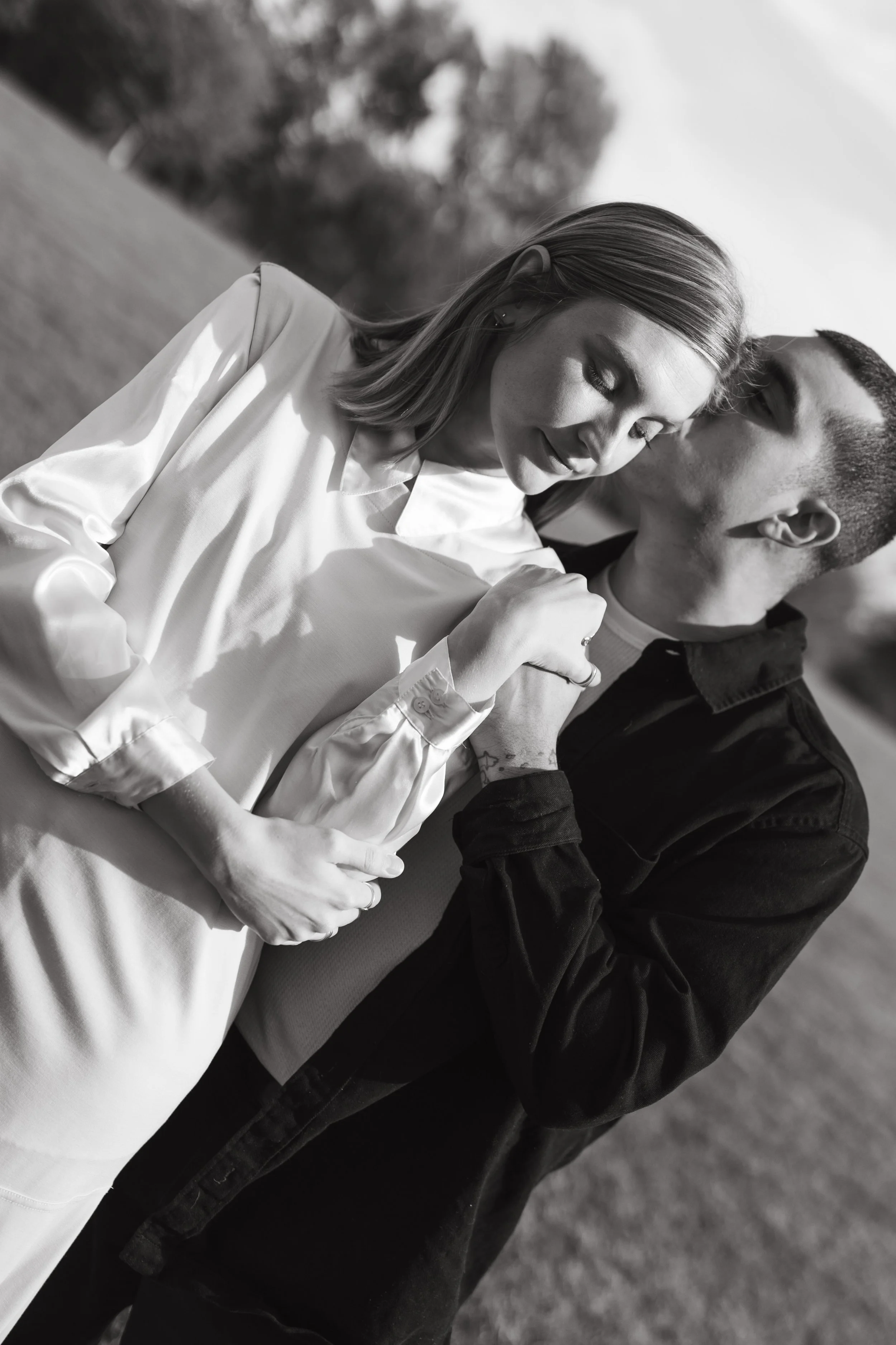Kat + Nate _ Loose Park-39.jpg
