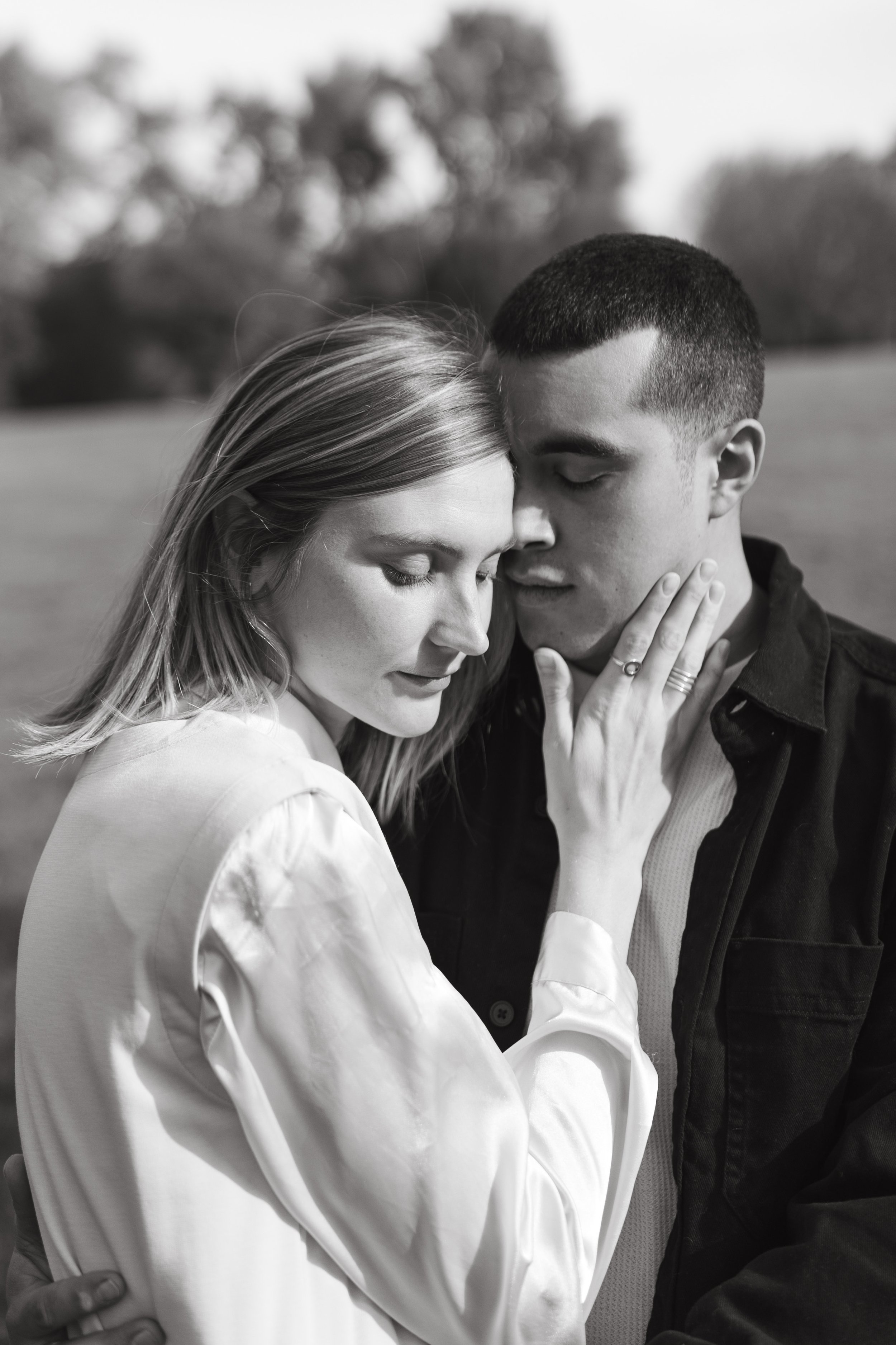 Kat + Nate _ Loose Park-30.jpg