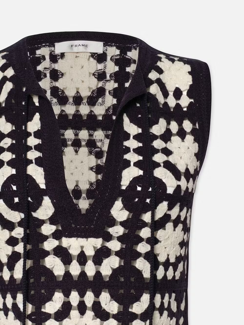 WE24KSW029-NAVY-MULTI_DETAIL_0835.jpeg