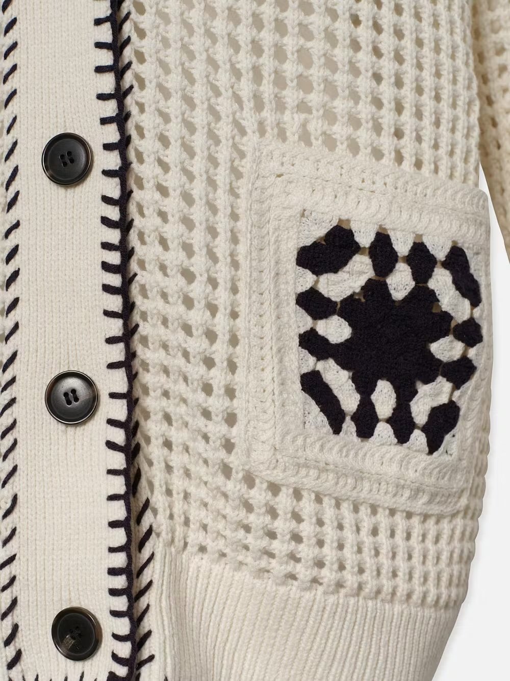 WE24KSW030-NAVYMULTI_DETAIL_0970.jpeg