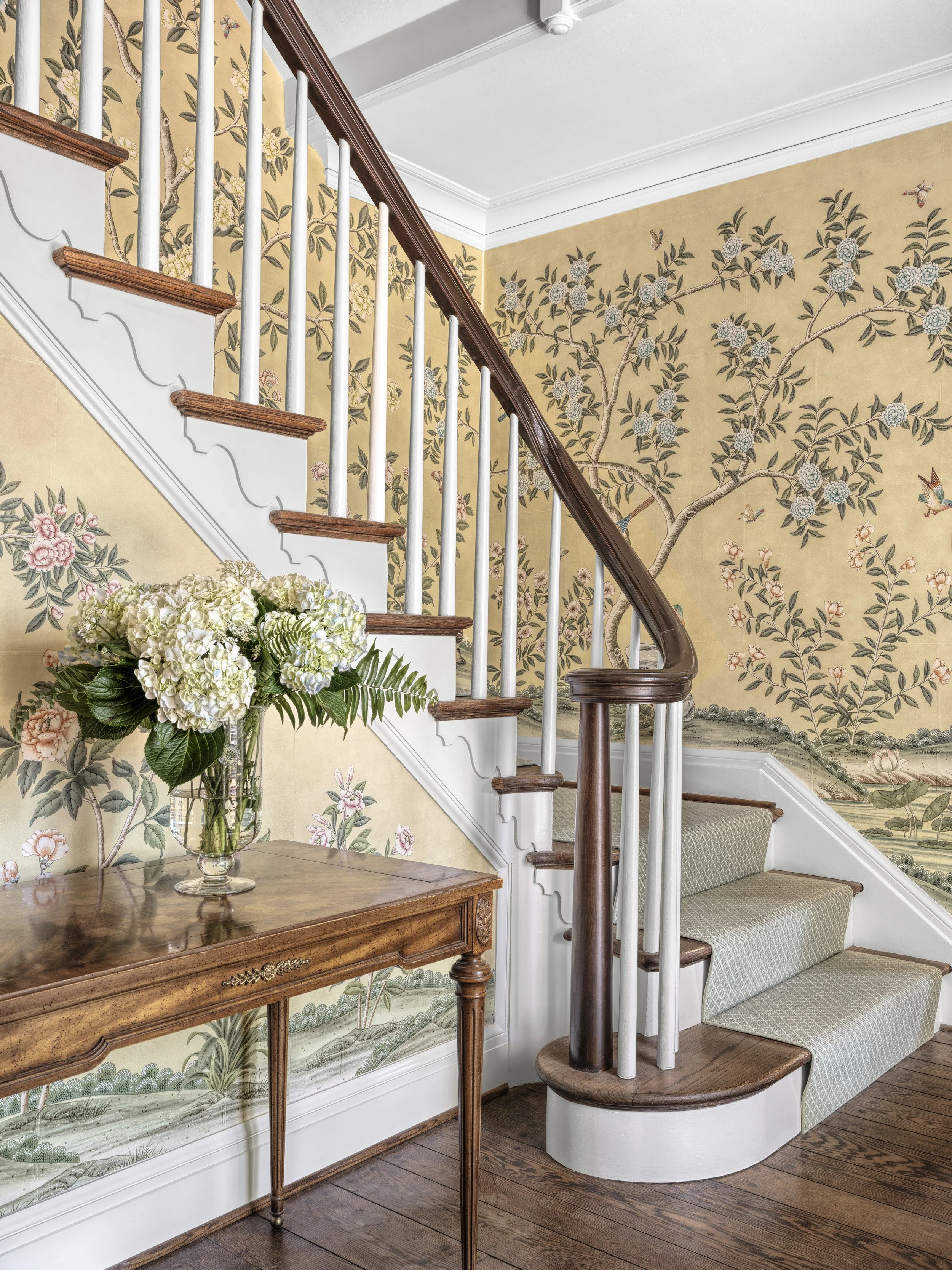 Foyer.jpg