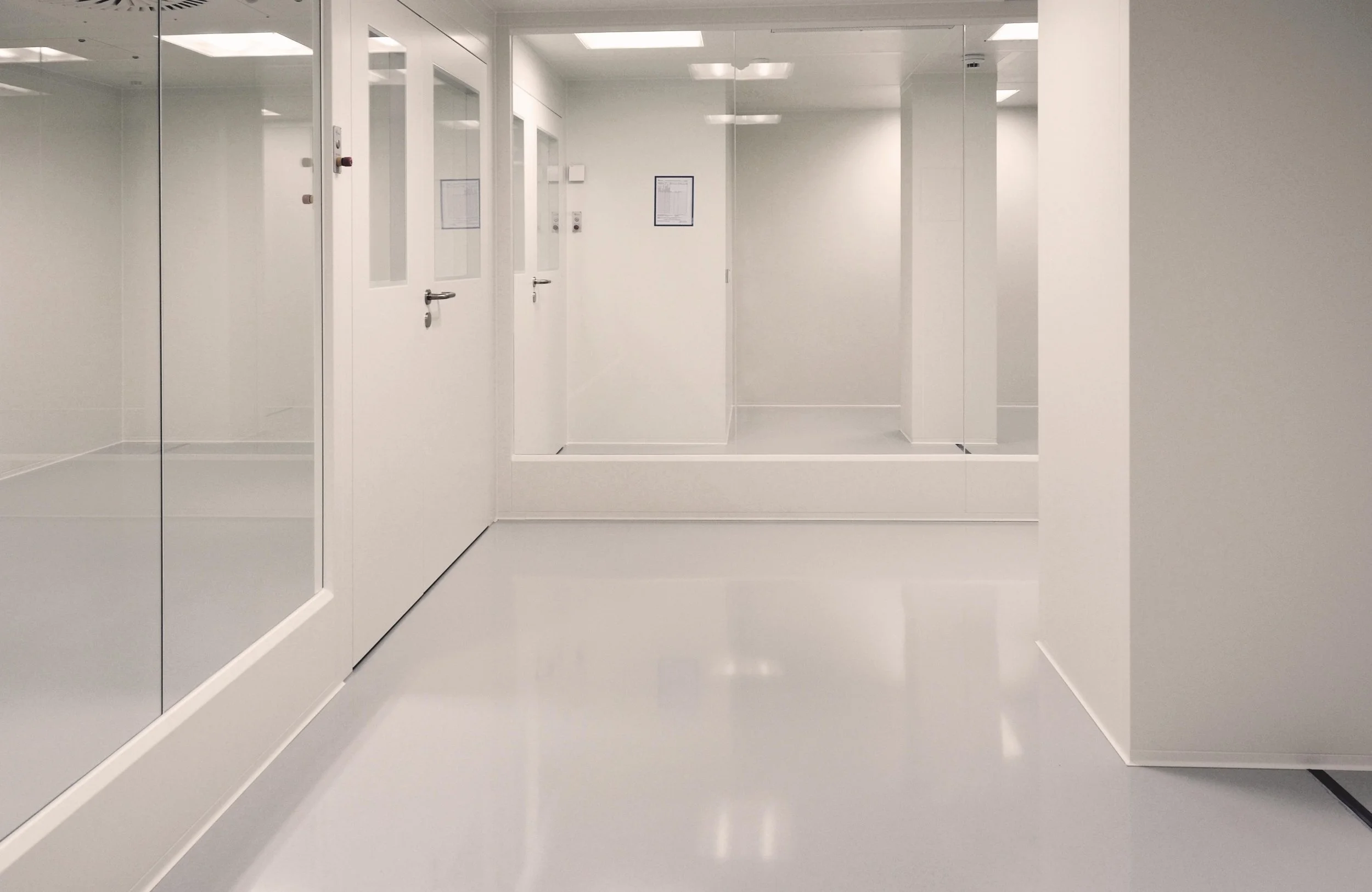 Transparency 2 p13 edited Kopie.jpg