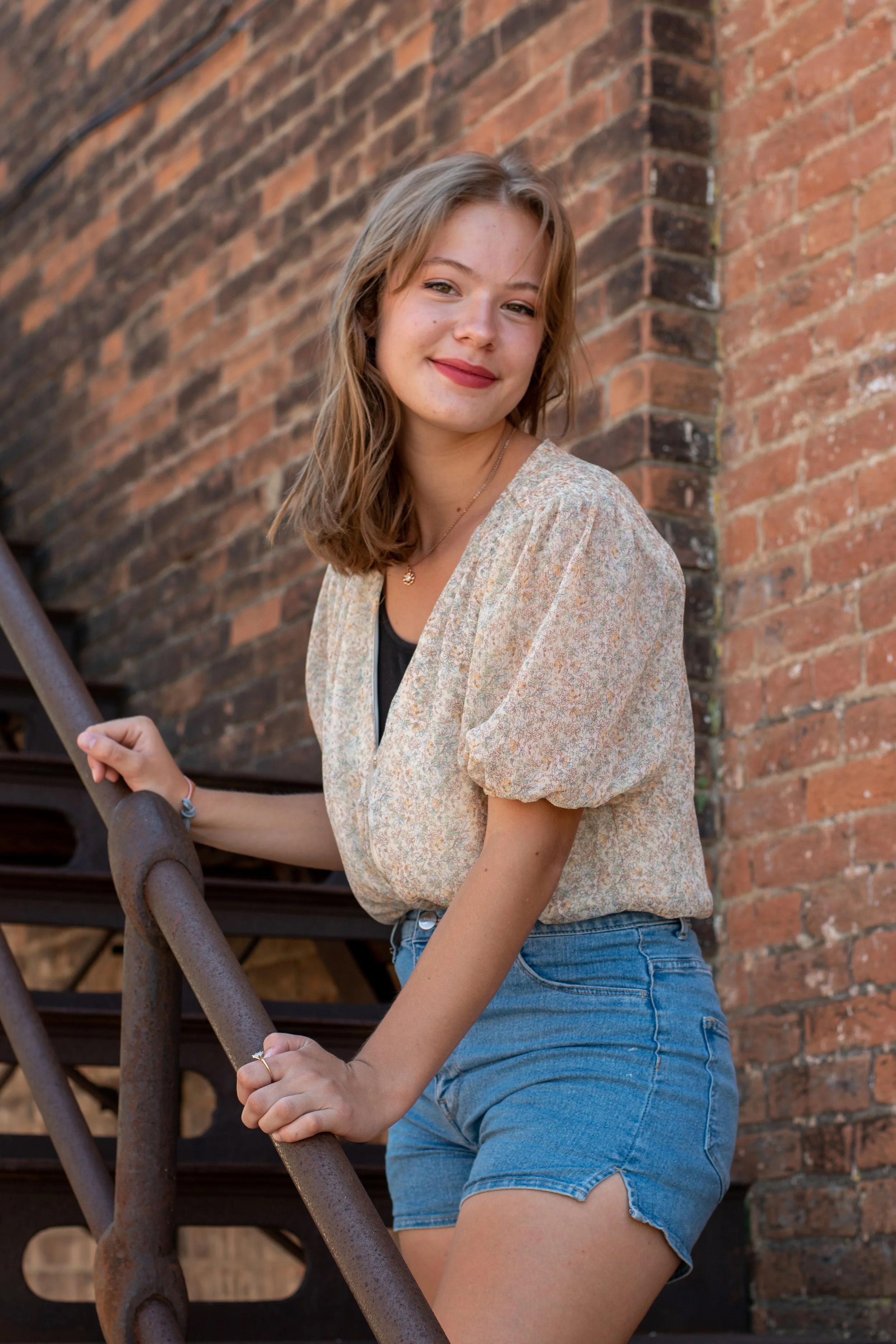 Summer Senior photo in downtown North Mankato.