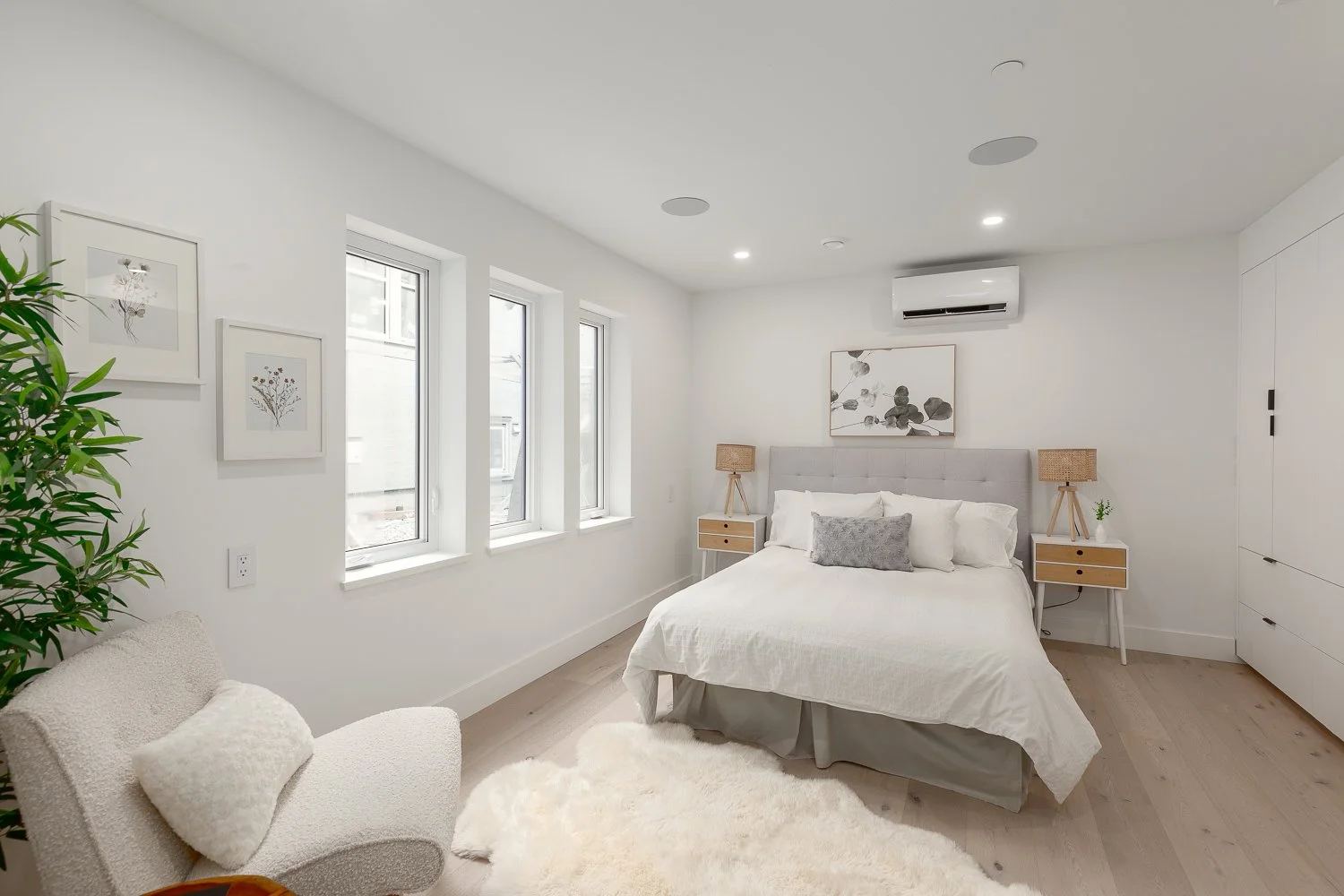 2195-East-3rd-Avenue-Web-04.jpg
