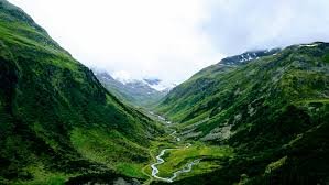 Doll Valley by h.p.