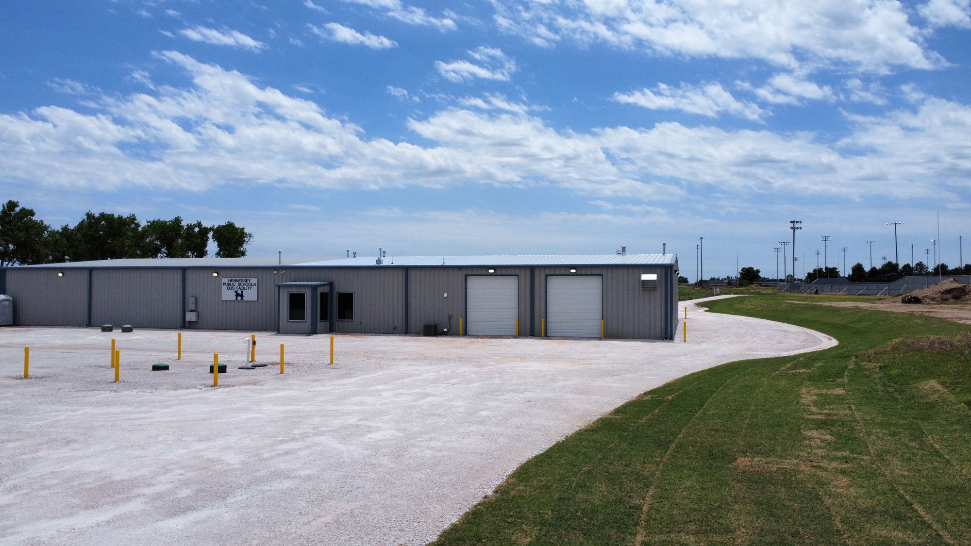 Hennessey-Public-Schools-Bus-Barnby-Firebrand-Construction01.JPG