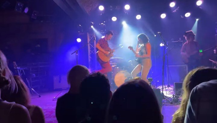 Rolling on the floor w/ delight on tour w/ @alomusic (literally, 👀 vid til end). Tour d&rsquo;Amour rolls on this weekend in N. Cal! Thanks to all who have come and supported my first time holding down the stage solo! I&rsquo;m sending all your ❤️ t