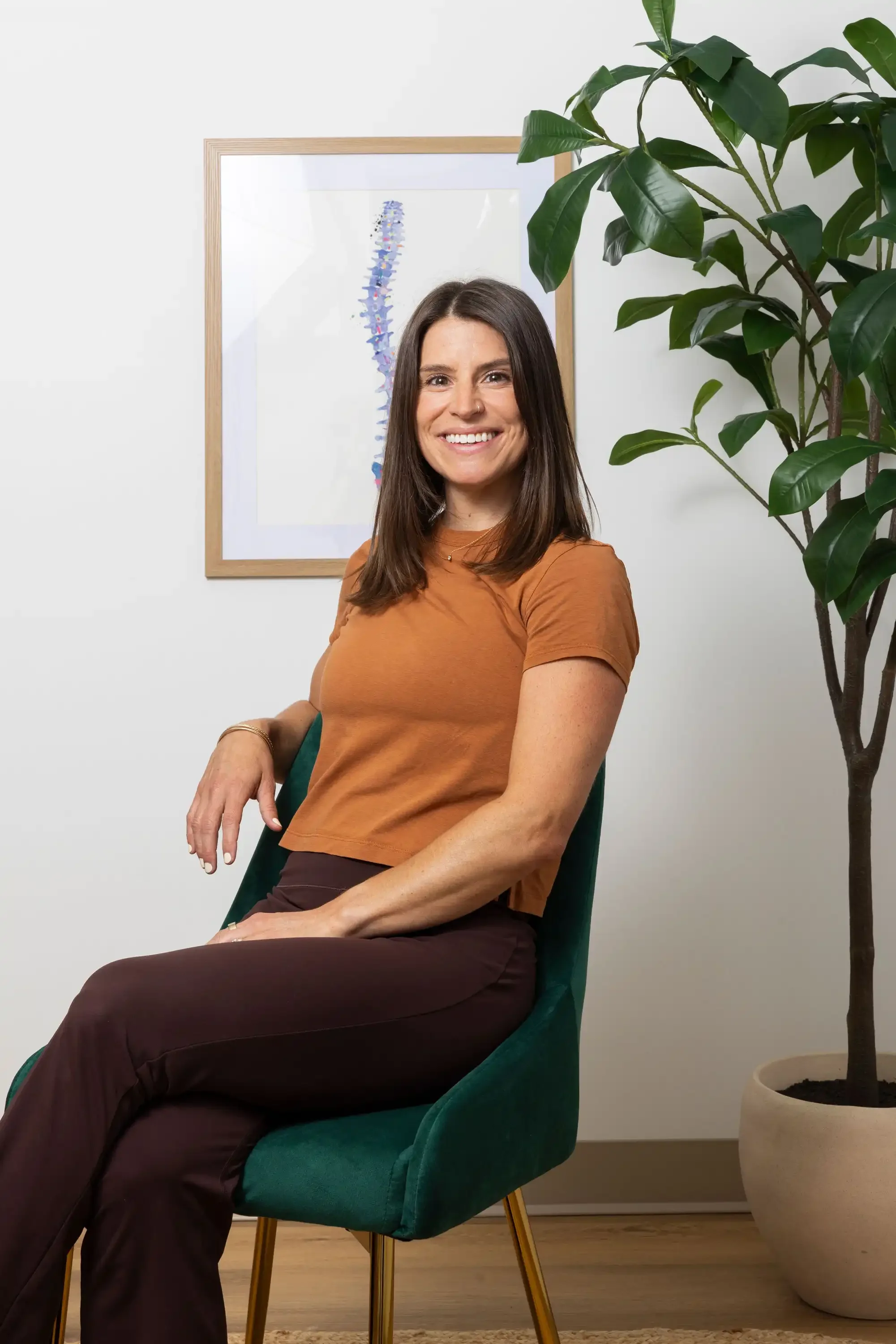 Caroline Campesi, DPT Featured in Chronic Pain Partners Discussing Scoliosis Care in EDS and Hypermobility