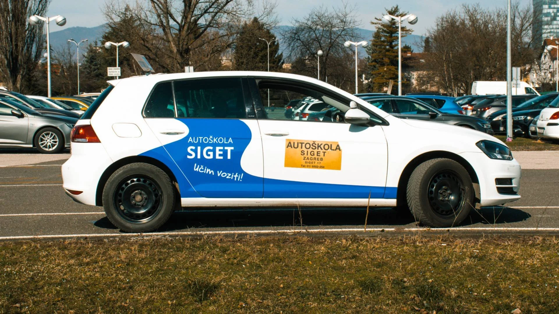 web-disegnat-siget-vehicles3.jpg