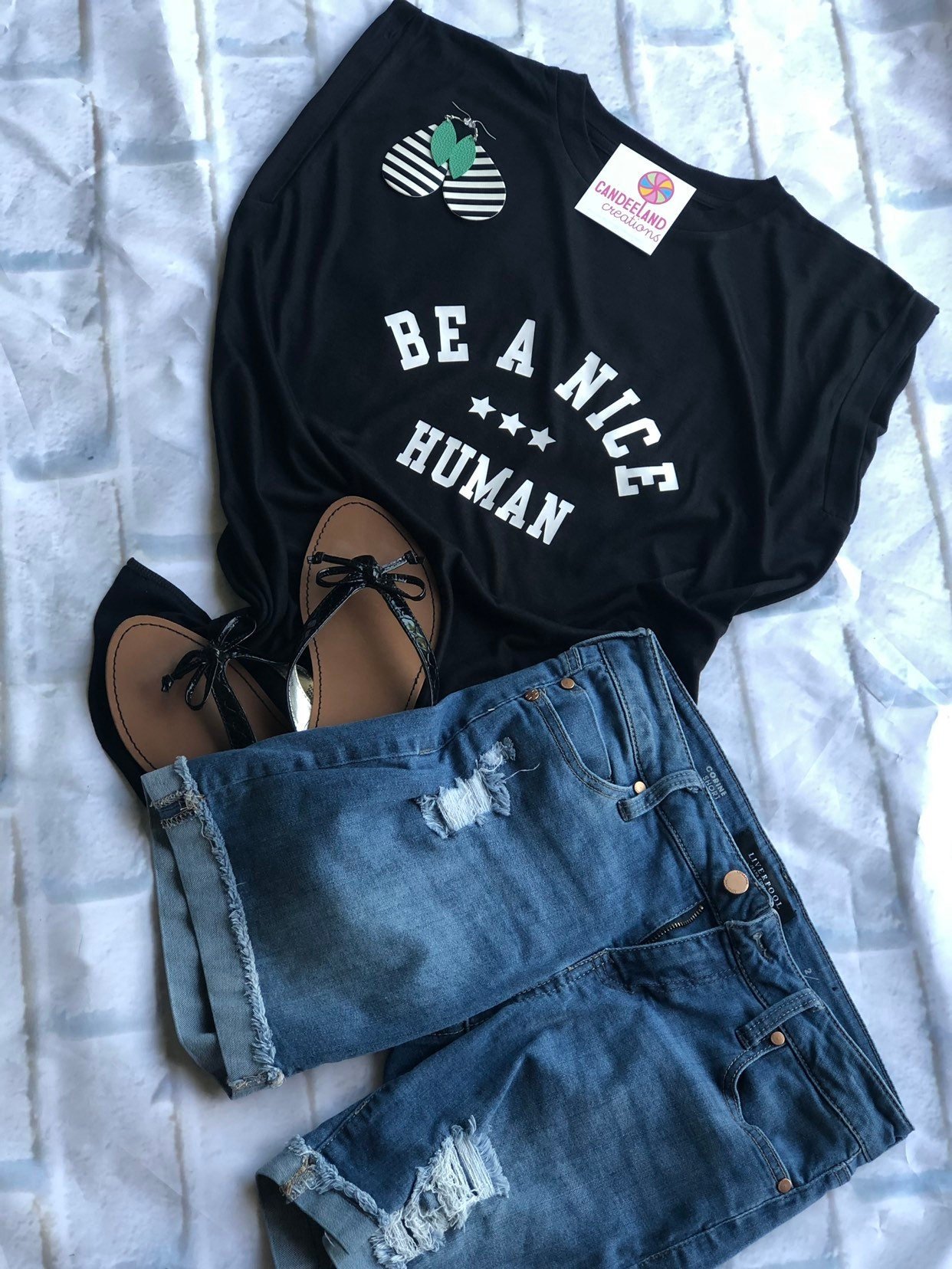 https://i.etsystatic.com/10295891/r/il/f052f7/1913241635/il_fullxfull.1913241635_nvks.jpg