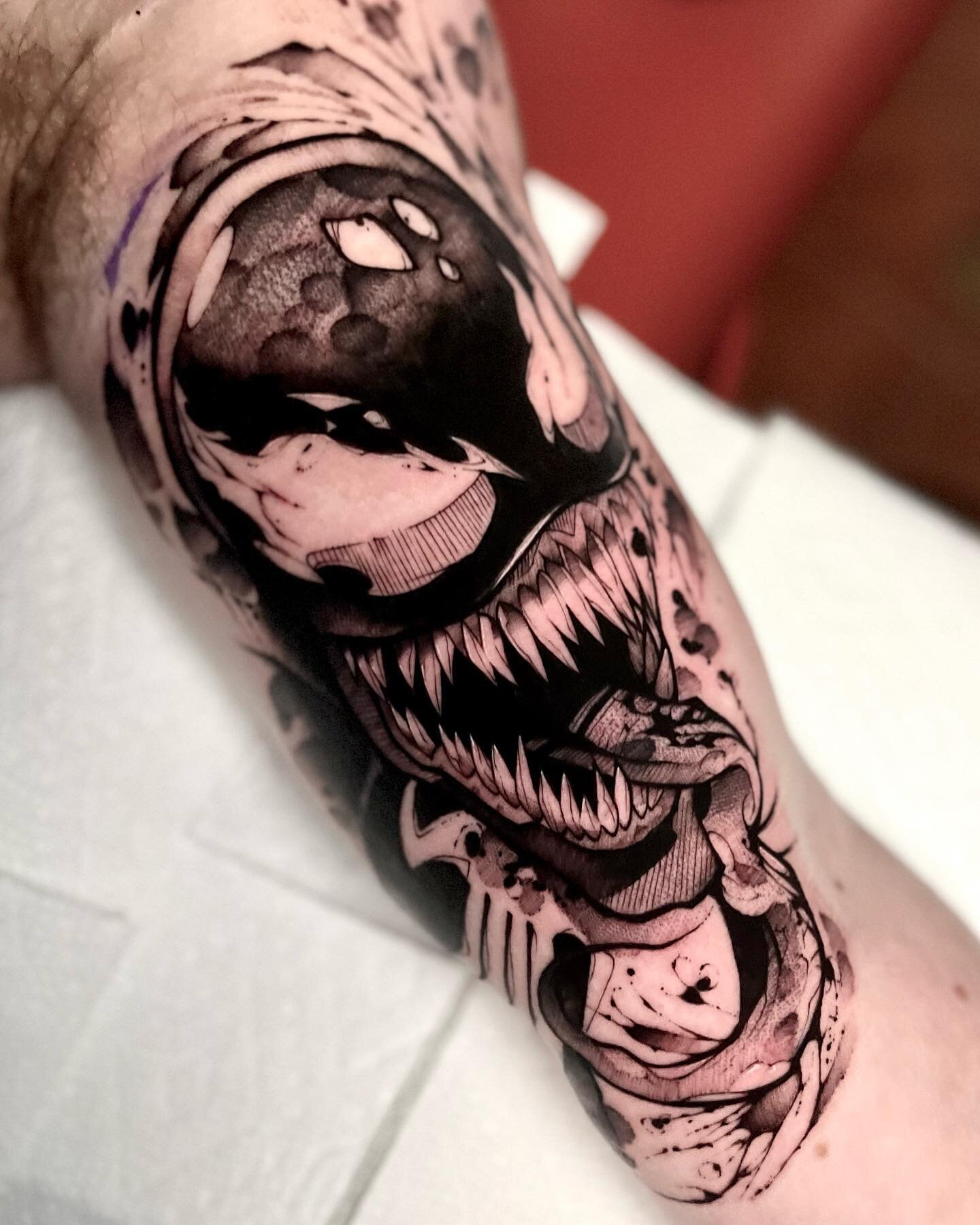 Venom, with the cute smile! I have always thought Venom was one of the coolest comic book characters, as just a really gross beefy version of Spider-Man that eats people. Thanks for letting me put this on your bicep Nick!!
.
.
I&rsquo;m gonna try and