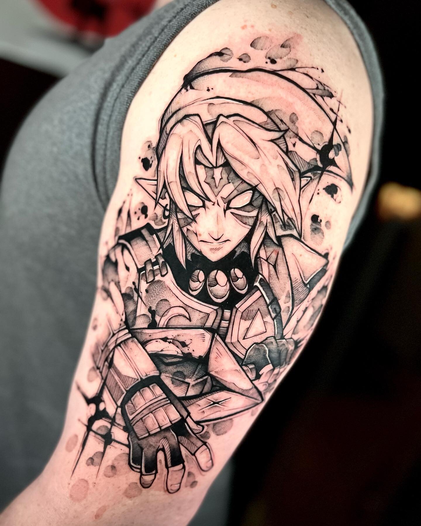 Fierce Deity Link from Majora&rsquo;s Mask!! This has to be the COOLEST thing from the Zelda games, you could only get from getting all the other masks. Thank you again @colonelkamo for being the coolest and sitting like an absolute champion
.
.
I li