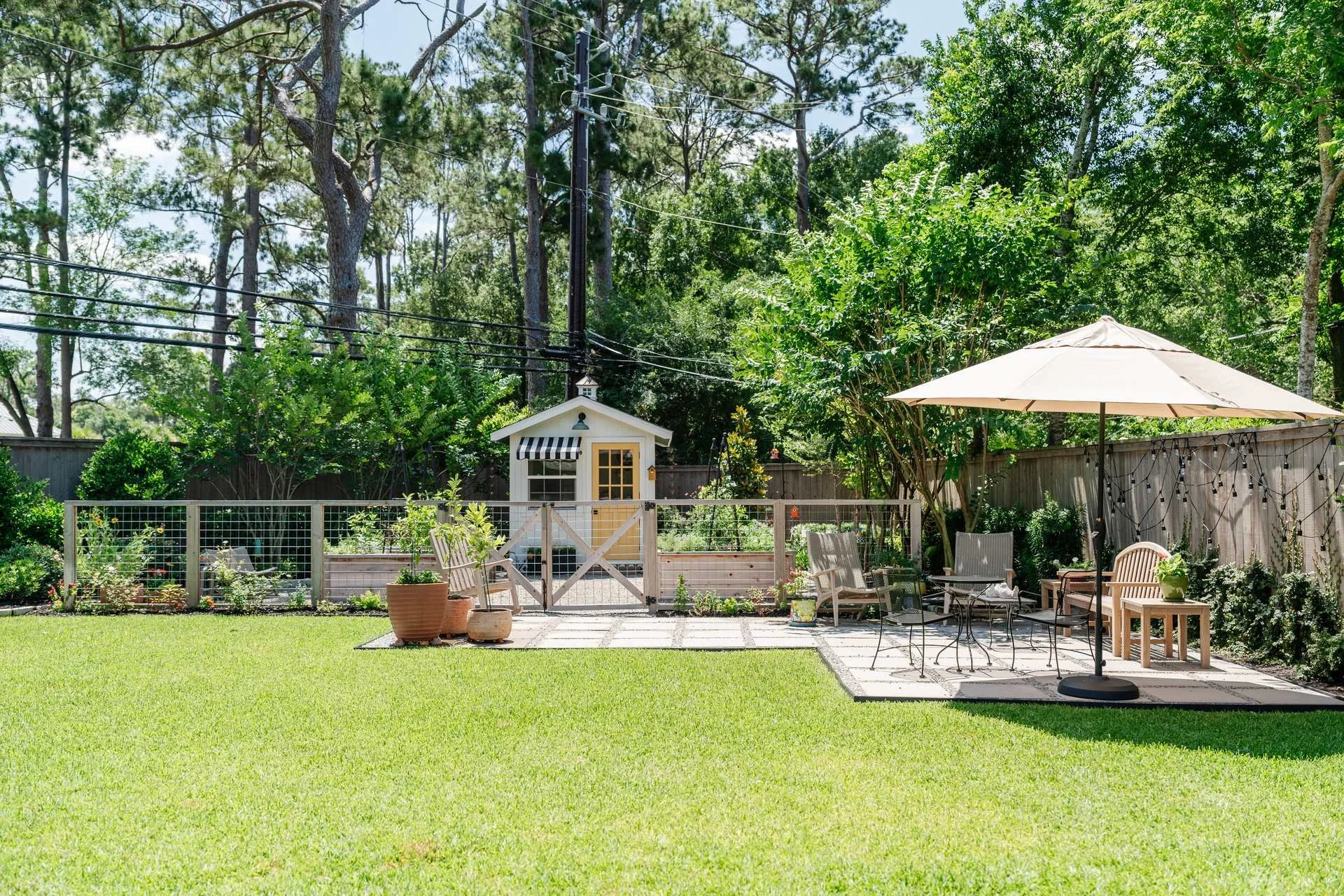 garden-girls-houston-texas-portfolio-move-over-martha-01.jpg