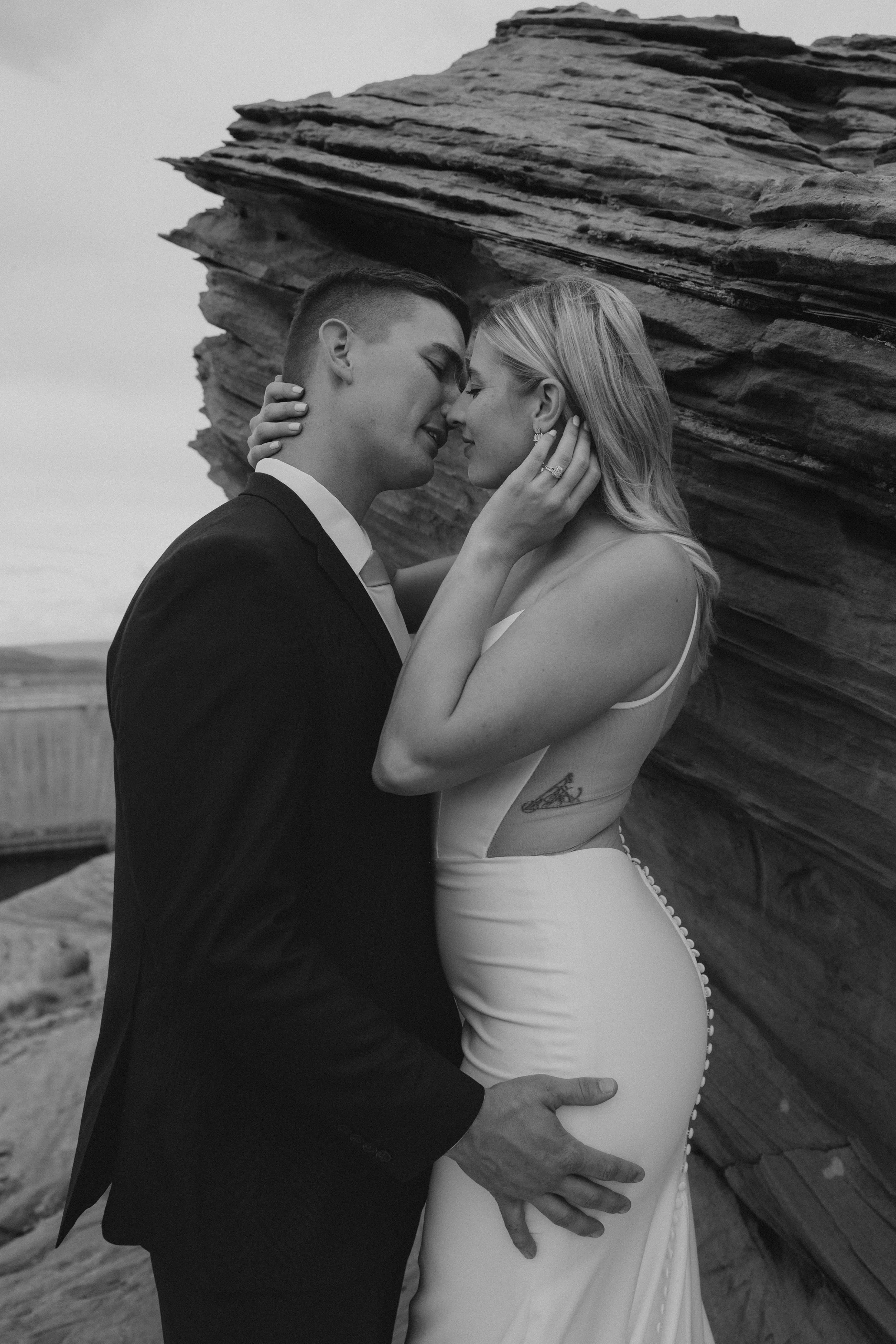 TheLexiLookHanna+ShayBridals-256.jpg