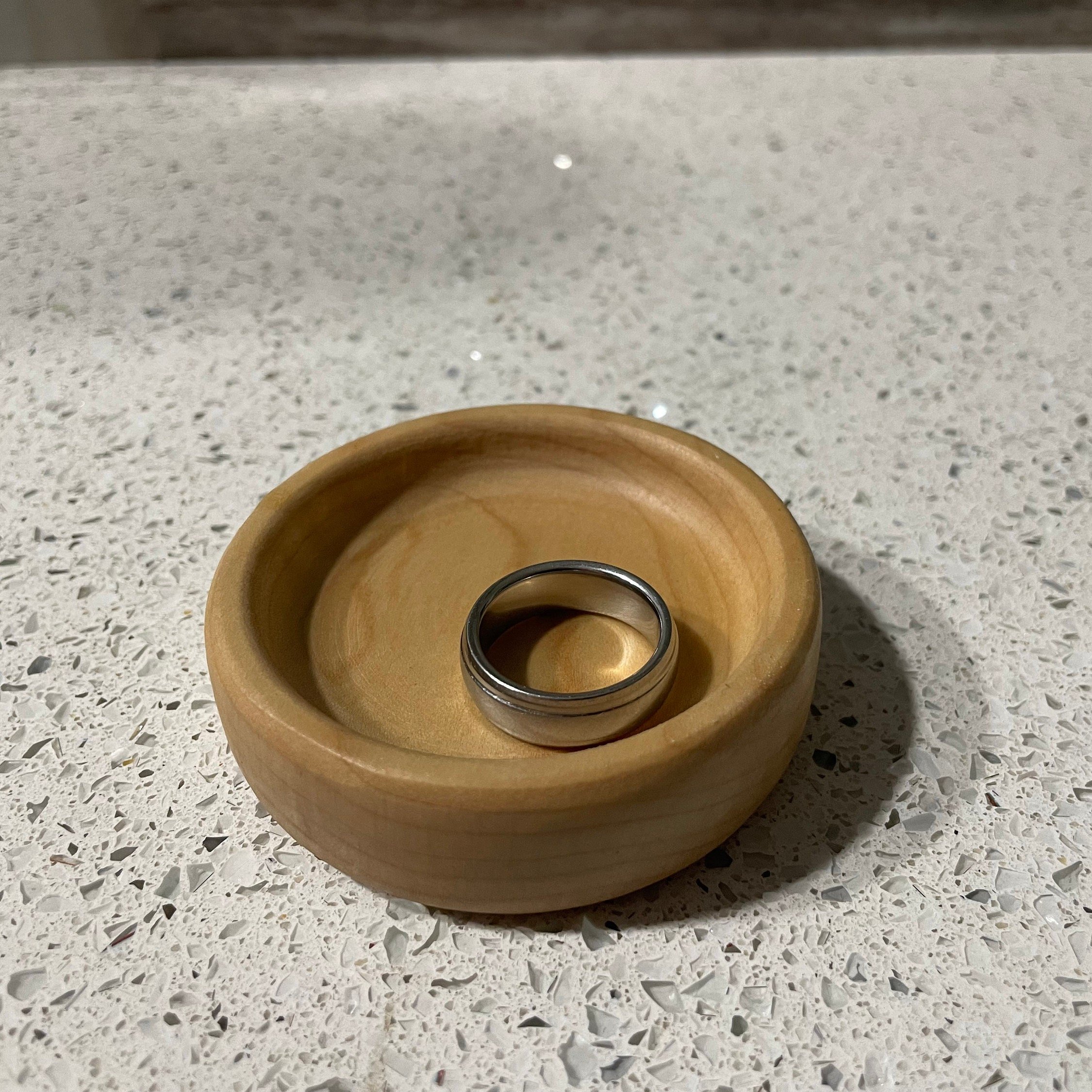 https://i.etsystatic.com/13458710/r/il/369981/5186509651/il_fullxfull.5186509651_5o7b.jpg