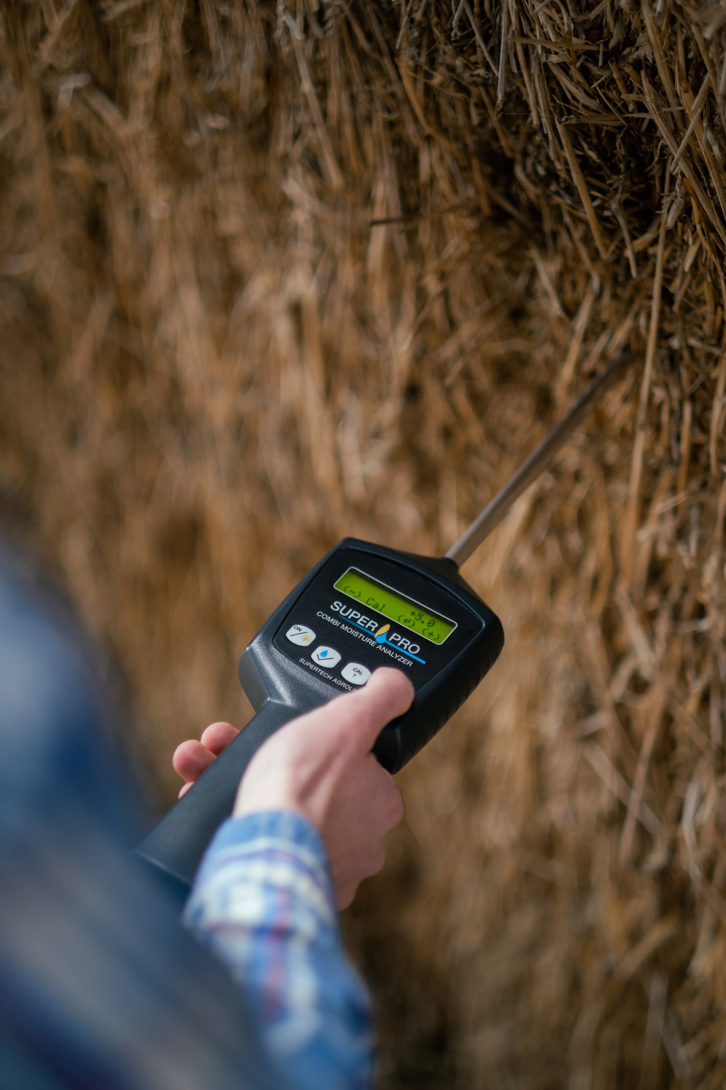 The Best Moisture Probe for Hay, Straw and Silage