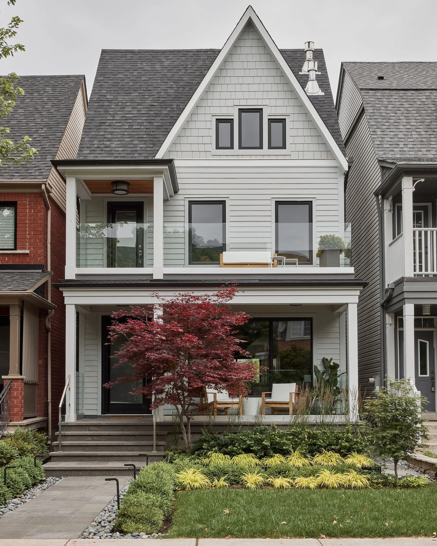 Everyone loves a good makeover story.  Without any major structural changes, we were able to dramatically transform the exterior of our client's home and significantly enhance its curb appeal.  Curious about the changes we made, read below.
-repla