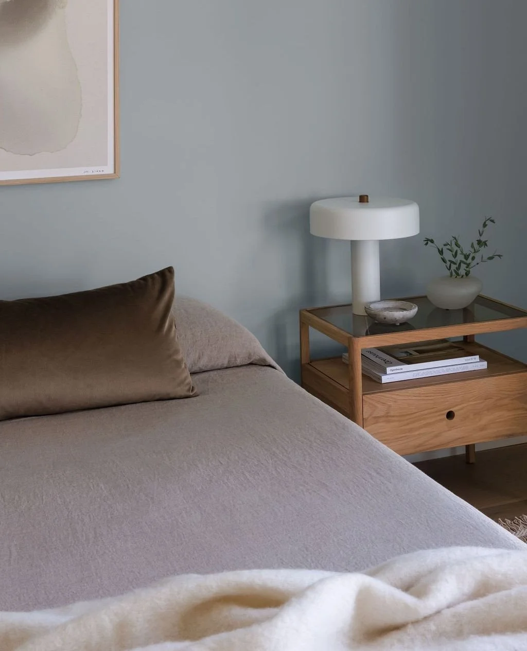 A big thank you to Home &amp; Decor Singapore for including our thoughts (and project) in their October Style Report, &quot;The Latest in Bedroom and Bathroom Styles.&quot; ⁠
⁠
Scroll to read our contribution, including our thoughts on how to create 