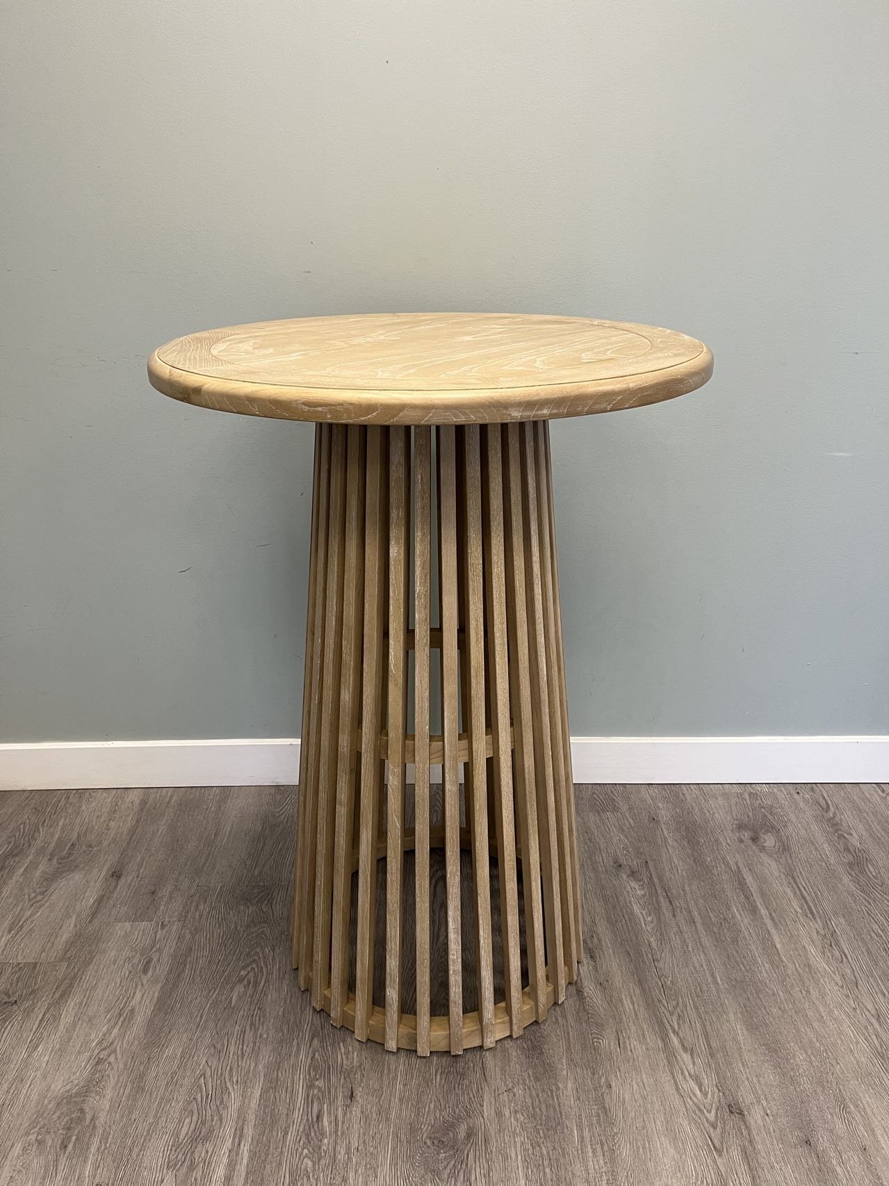 Sun Ray Cocktail Table
~ 30" x 42"