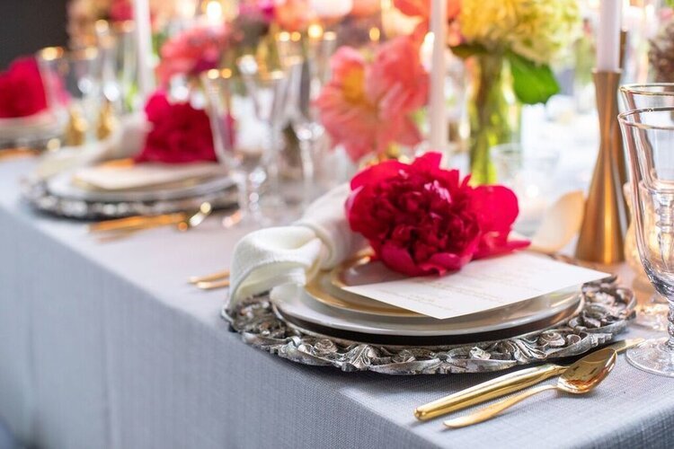 6 Very Stylish Tabletop Ideas For Your Next Dinner Party.