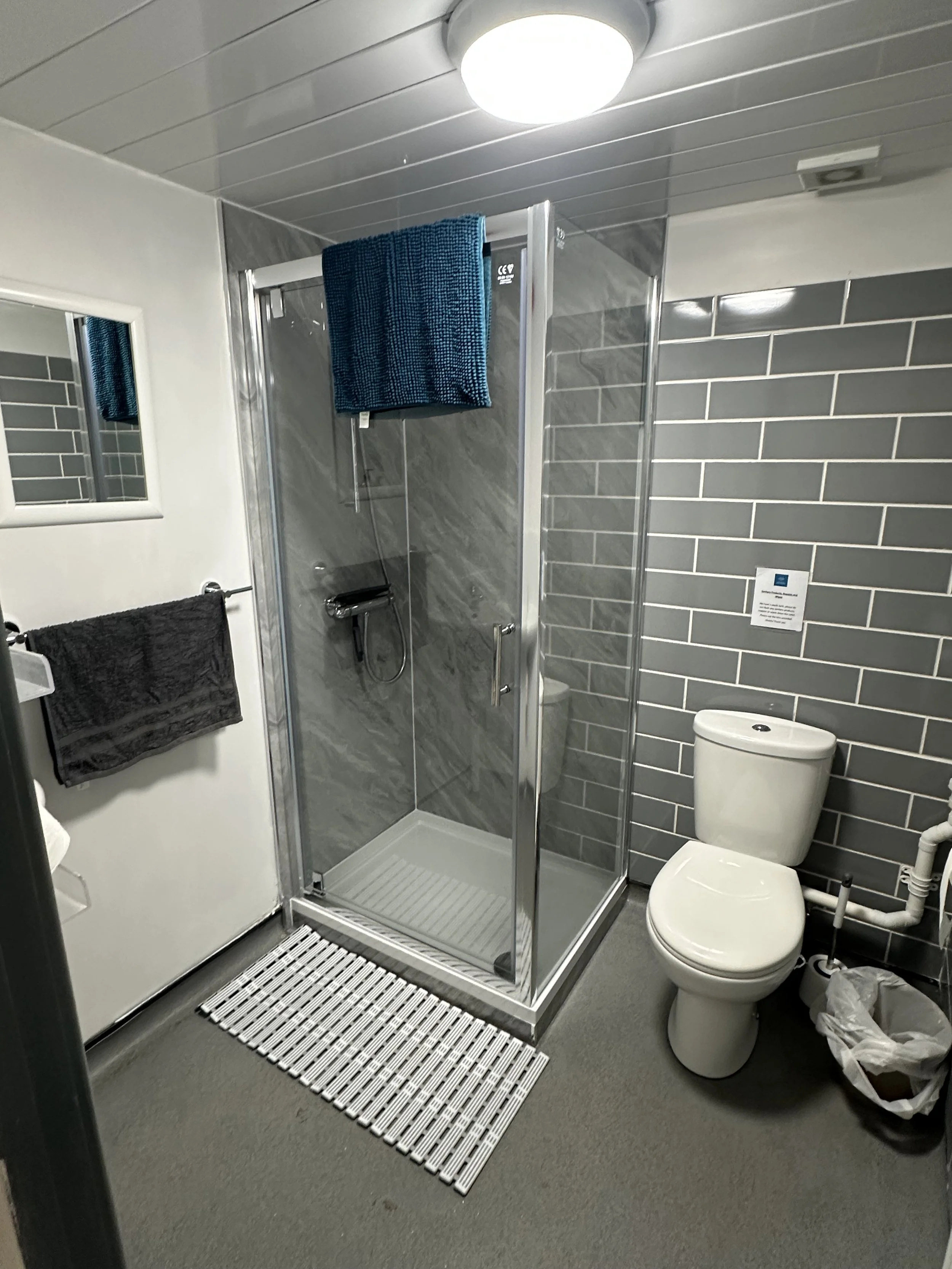 Main House Shower room 2