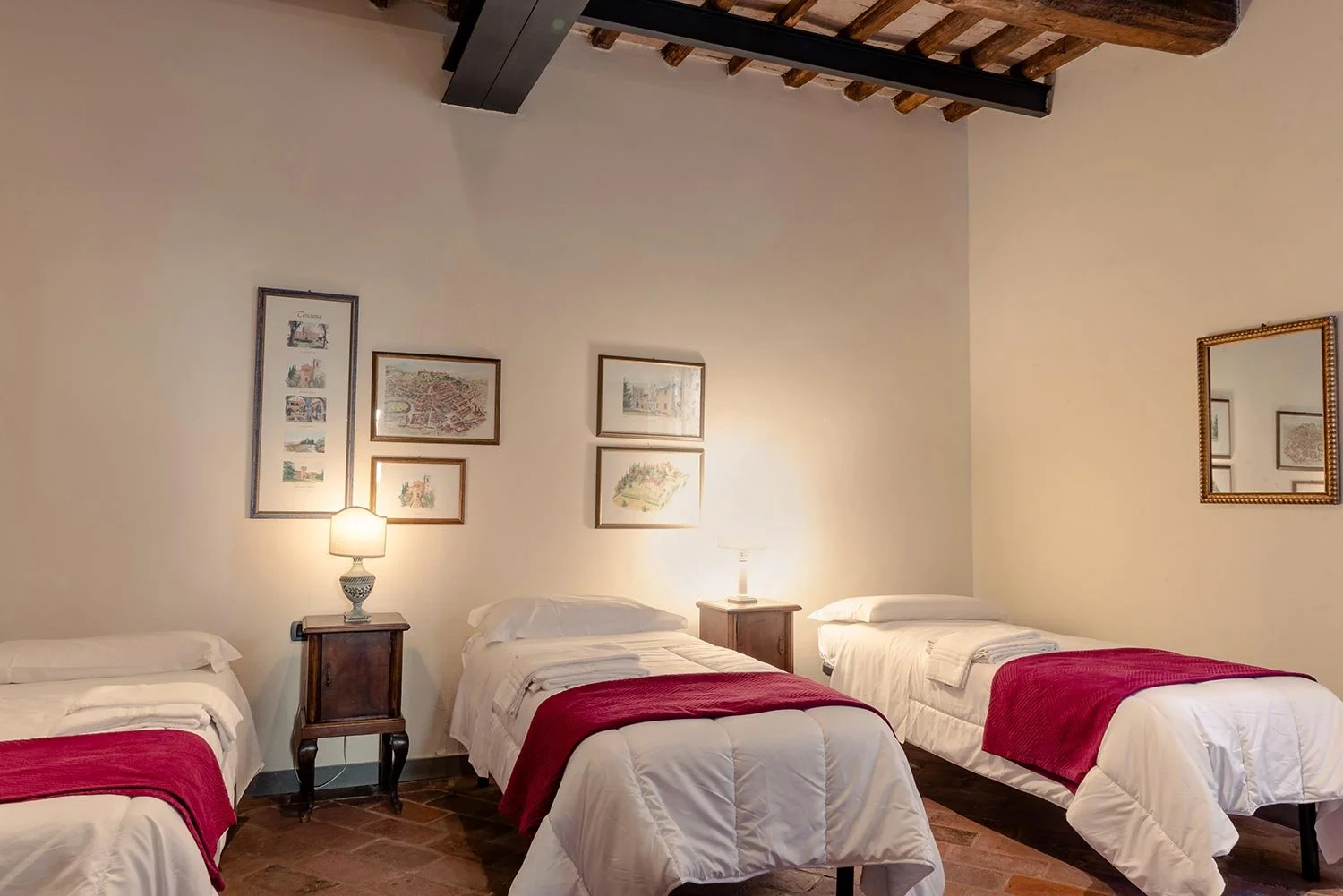 Putti, bedroom