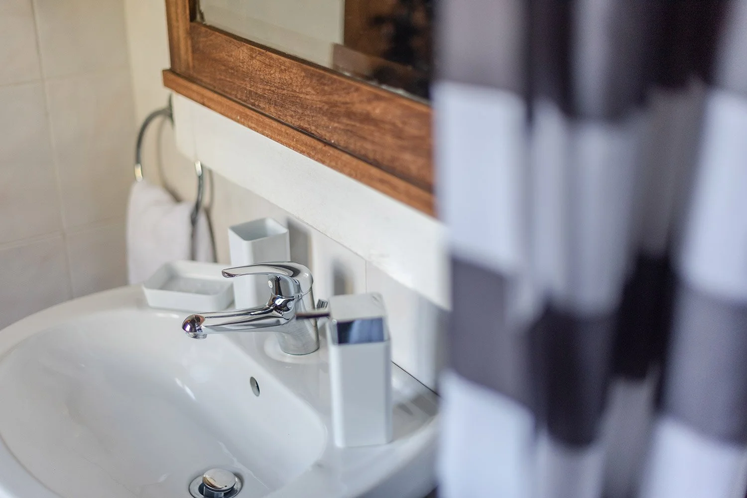Casciaio, bathroom