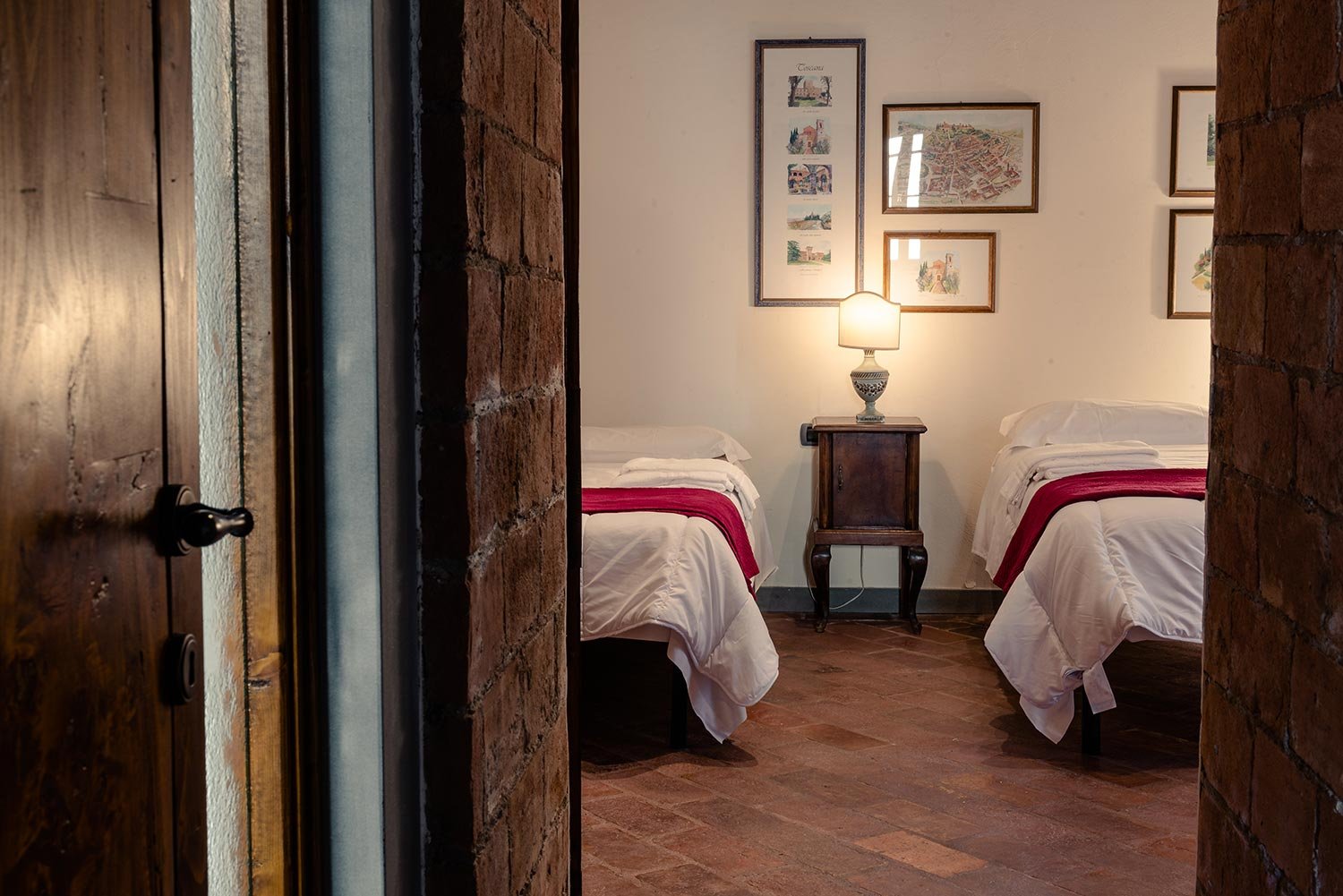 Putti, bedroom
