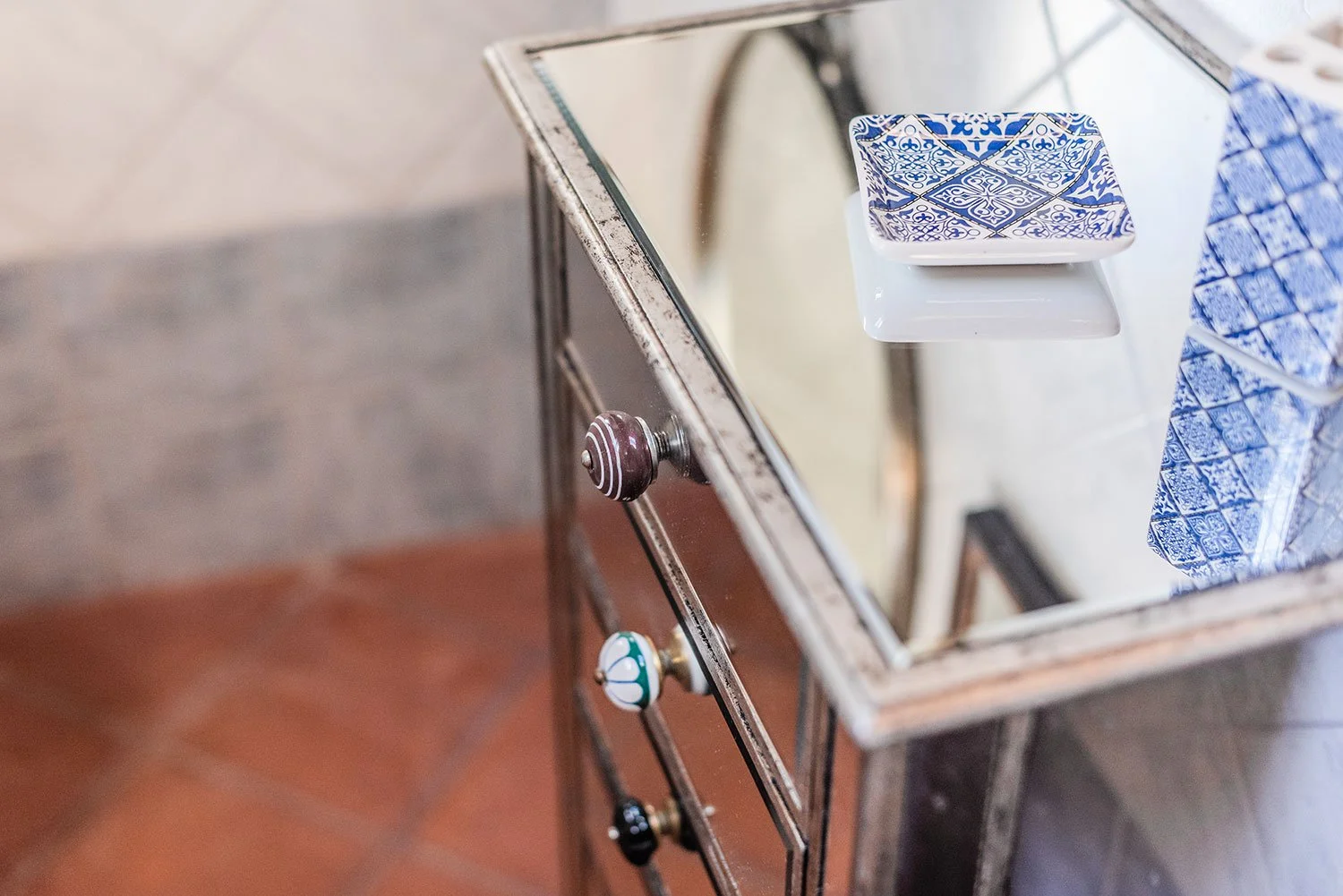 Salci, bathroom detail