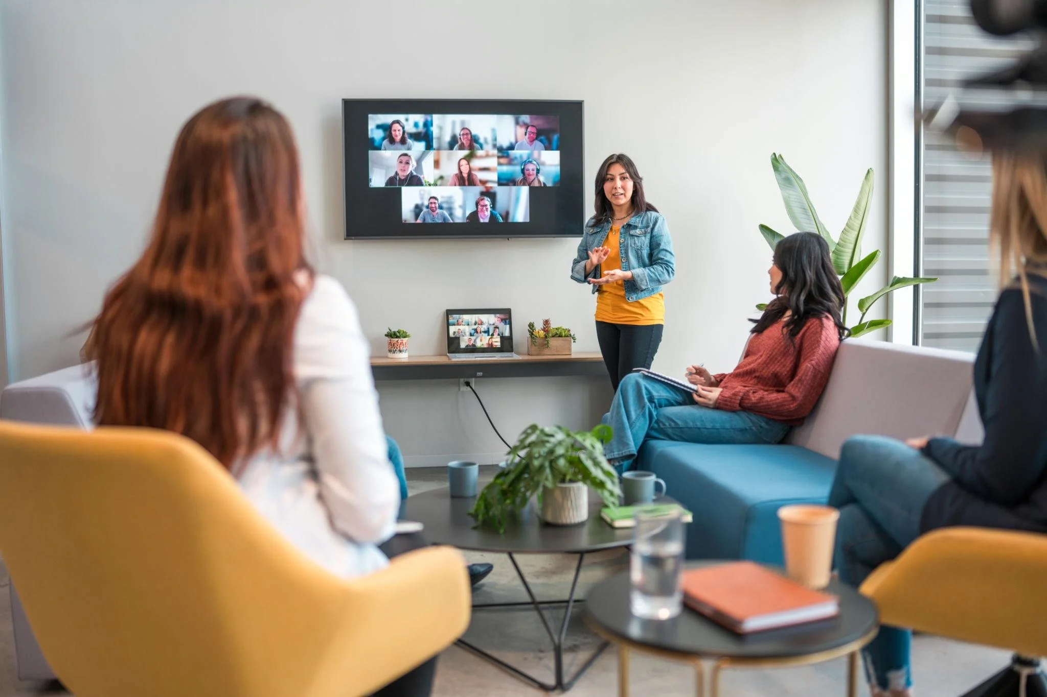 Top 10 audio visual standards every corporate office should adopt