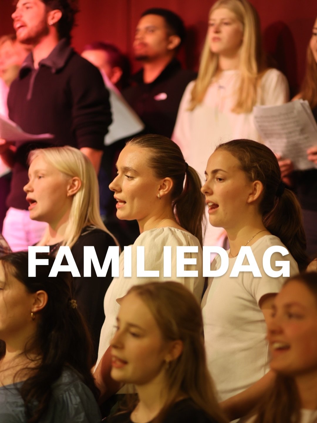 This weekend we had one of the best weekends this year - Saturday was family day at Sogndal Folk High School, and family and friends from all over the country, and abroad came all the way to Sogndal. There was a morning assembly, parents' choir,