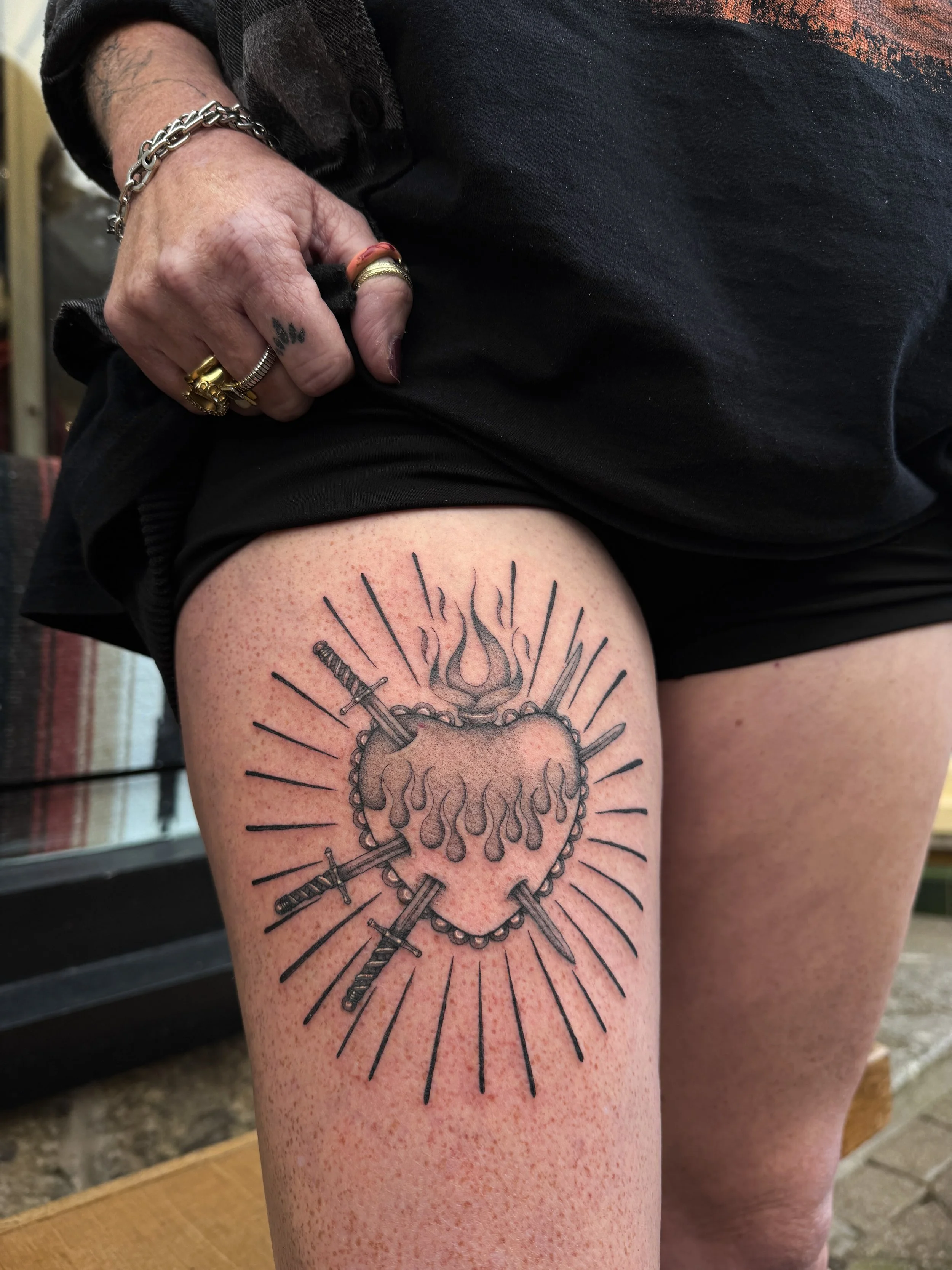 Sacred heart done today for Zenna at @godspeed.pz ❤️&zwj;🔥