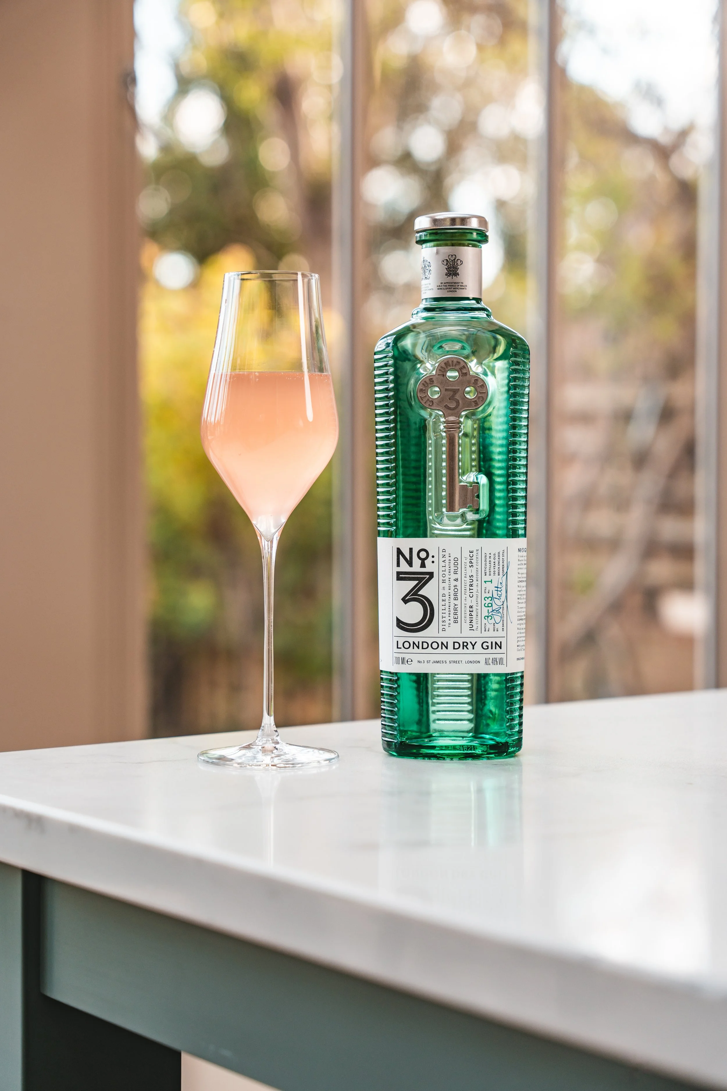 The Perfect Miami 75 Award Winning London Dry Gin No.3 Gin
