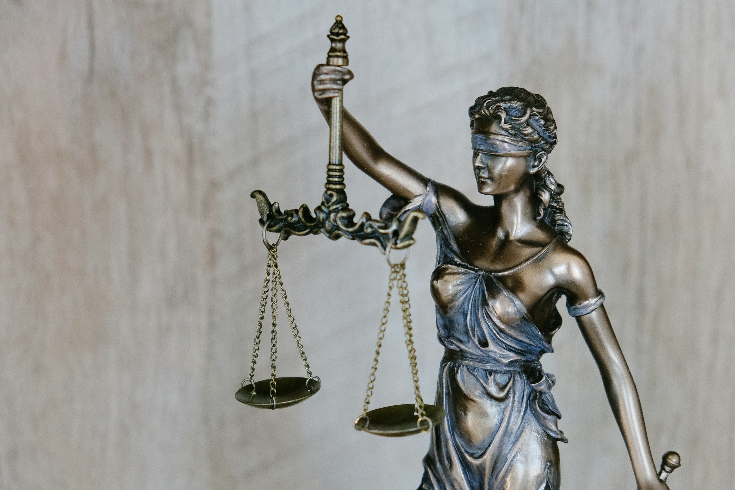 What Florida Therapists Need to Know Before Responding to a Subpoena