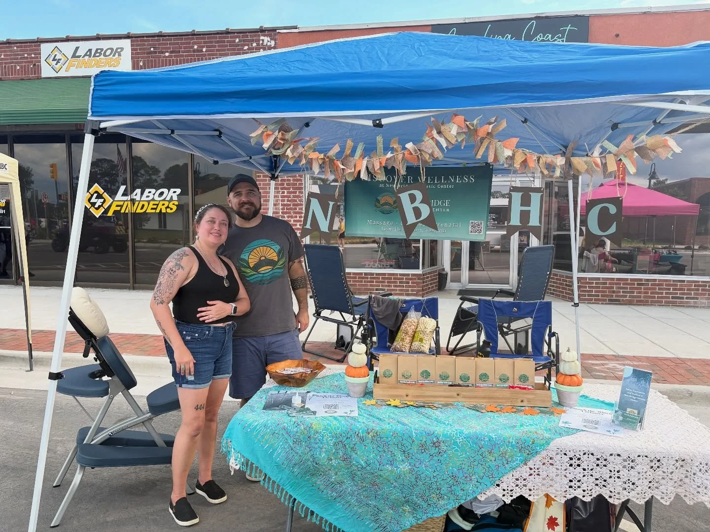 We had so much fun showing up with our community to celebrate New Bridge opening! What a lovely time, hanging out with regulars, meeting lots of new faces! Such a blessing to be downtown again