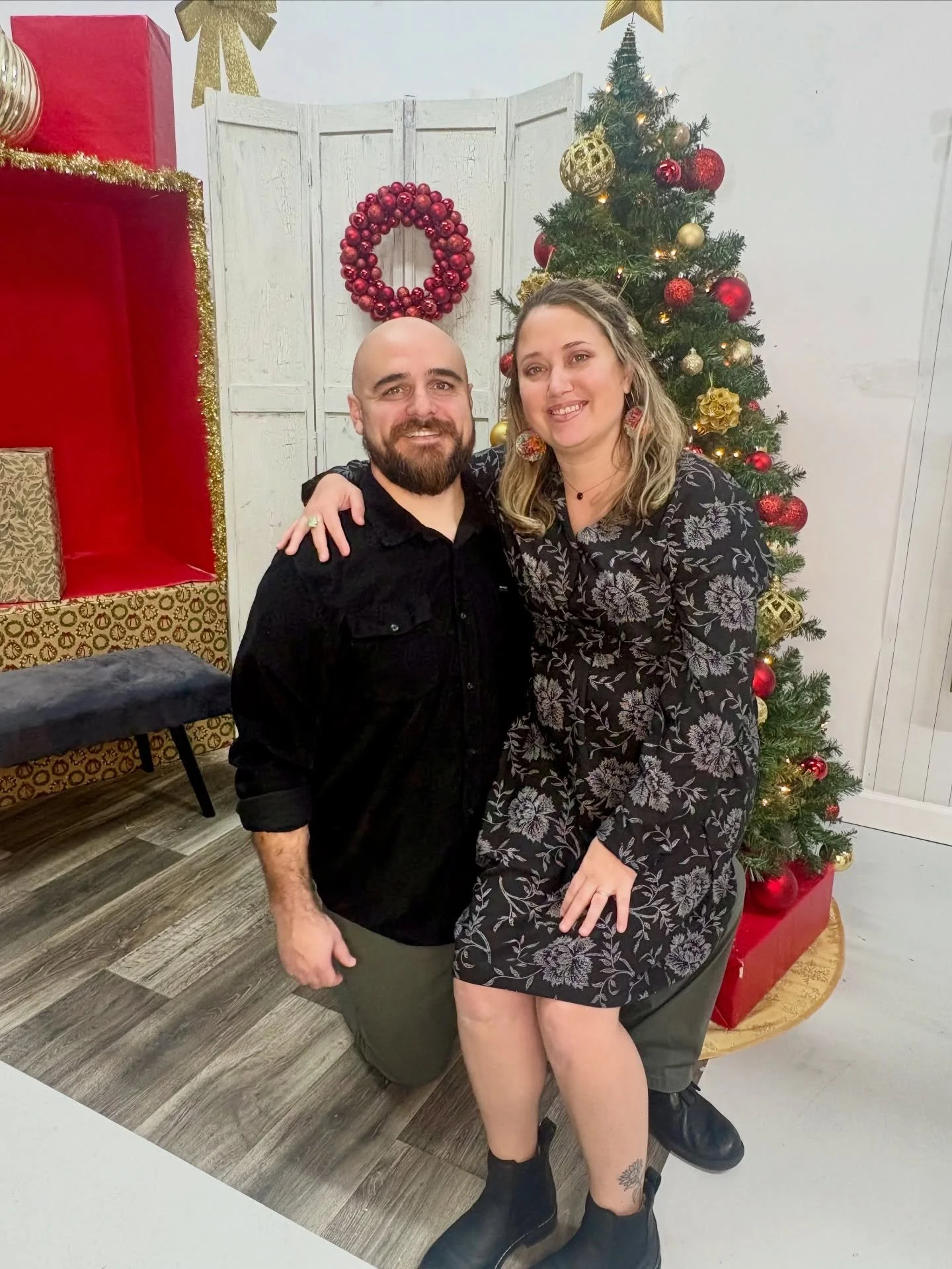 Merry Christmas 🎄
Thank you for being part of our year. We&rsquo;re wishing you a beautiful holiday season and a joyful New Year.
With love,
Elizabeth &amp; Josh